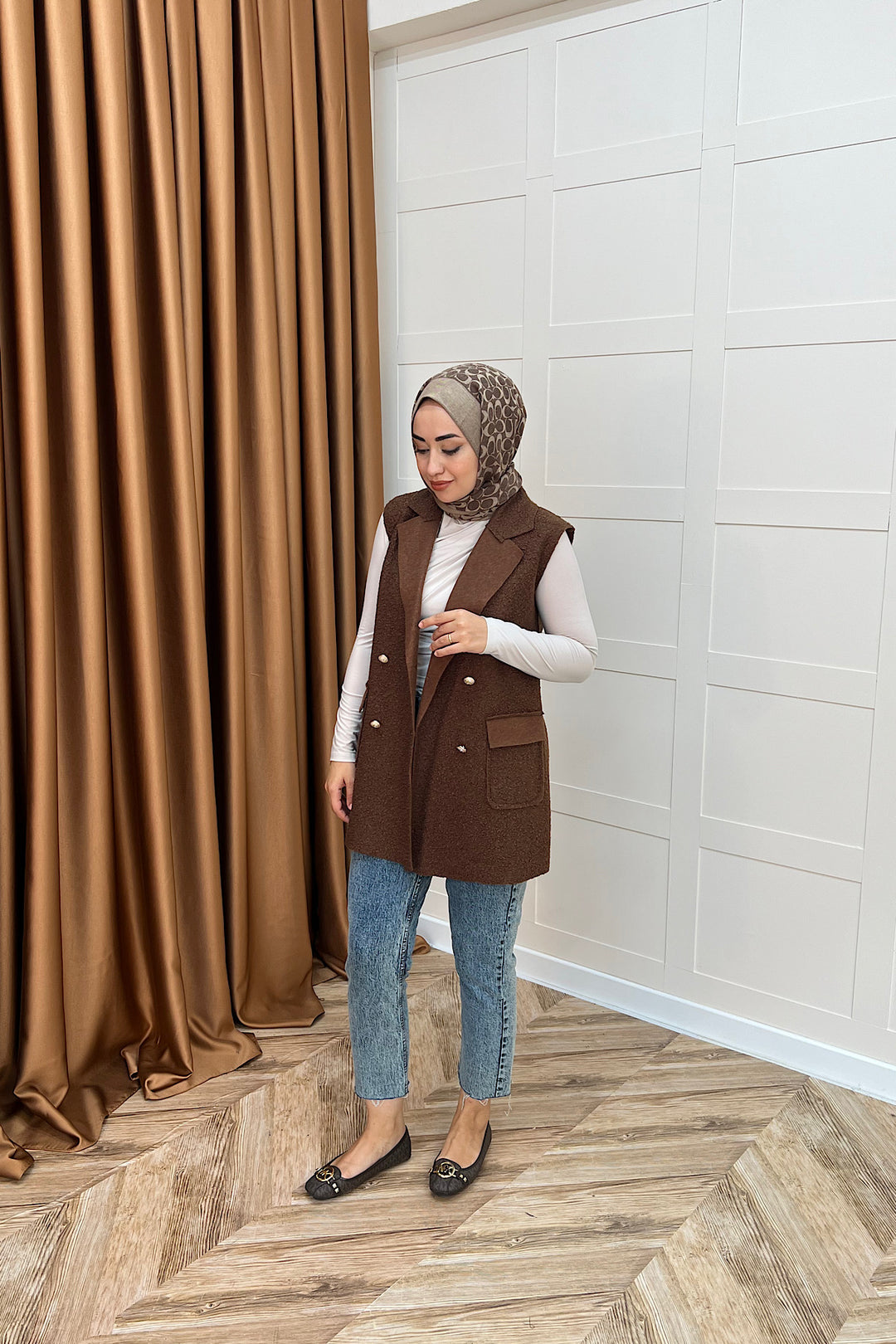 Maya Kısa Yelek Kahverengi 7889-KAHVERENGI