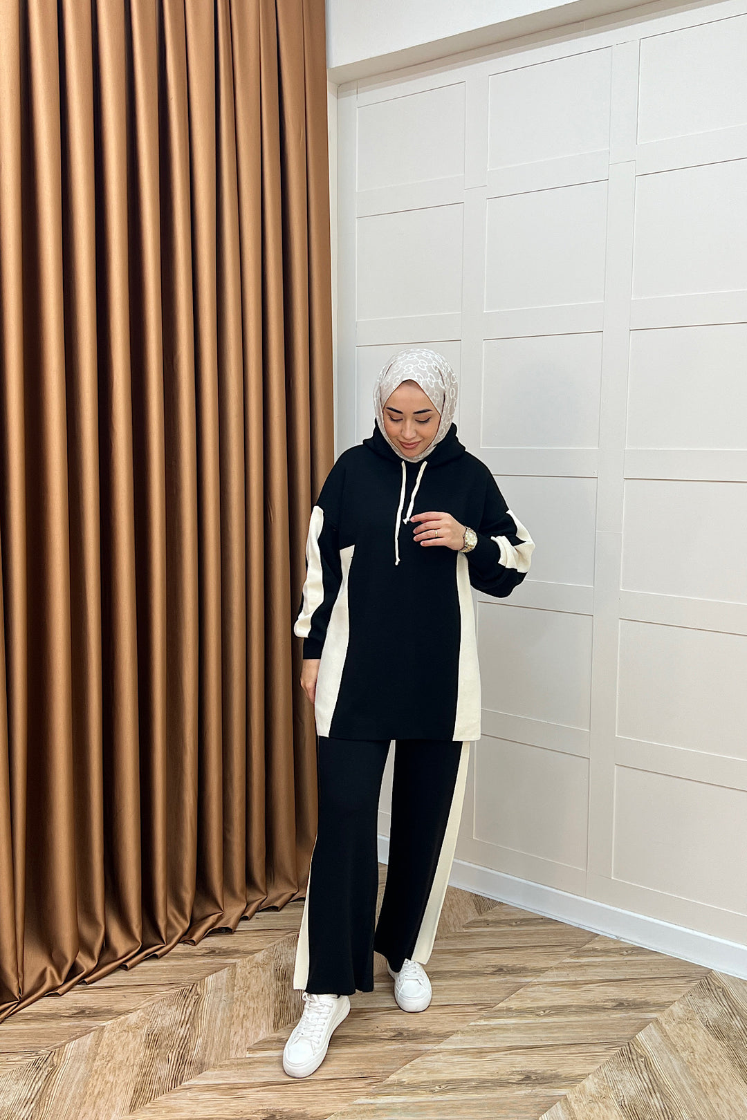 Lapis Çizgili Kapüşonlu Triko Takım Siyah 241210-SIYAH