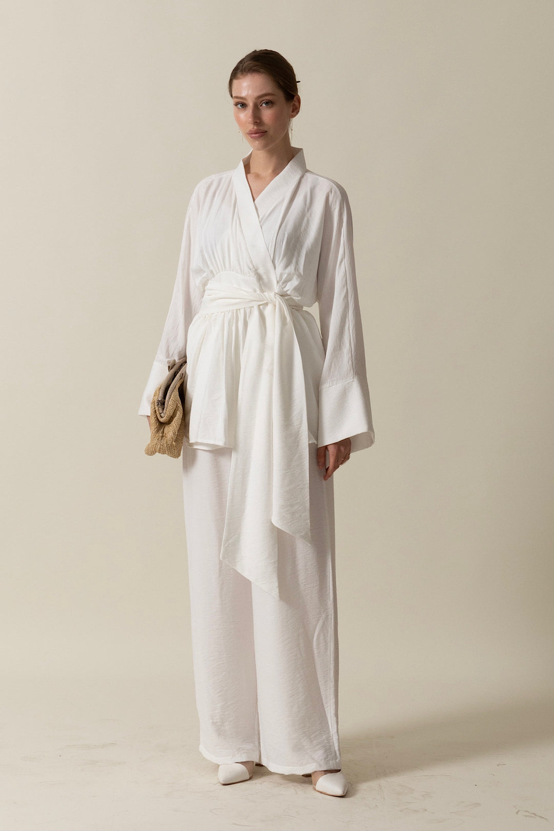 Arya İkili Takım Beyaz 2111-BEYAZ