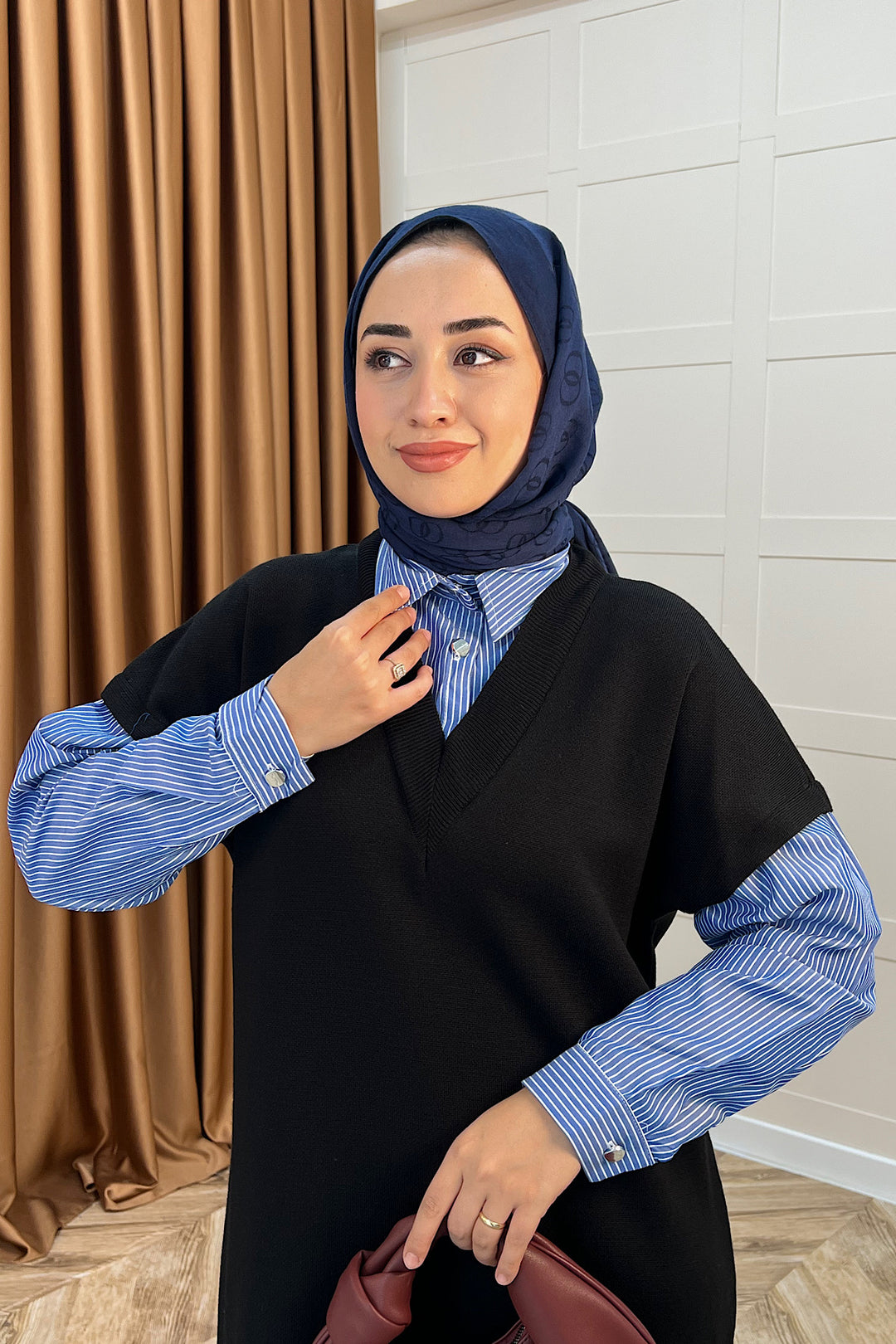 Samira Gömlek Detaylı Triko Elbise Siyah 241110-SIYAH