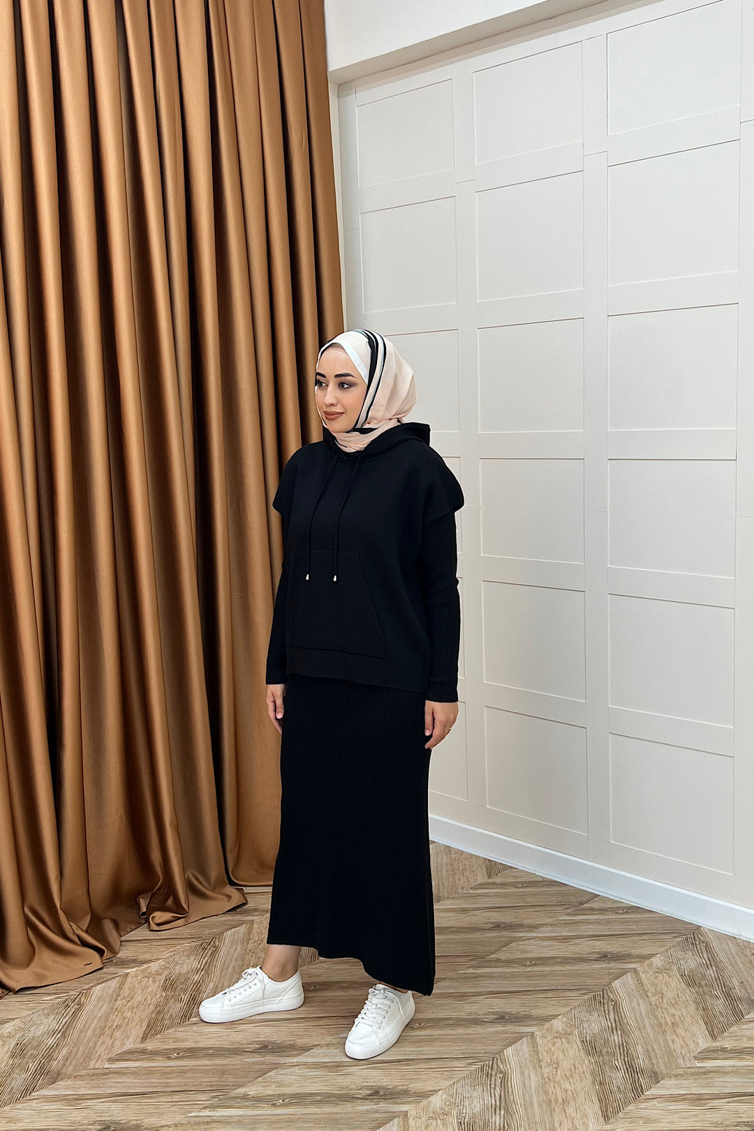 Üst Kapüşonlu İkili Triko Elbise Siyah 25290-SIYAH