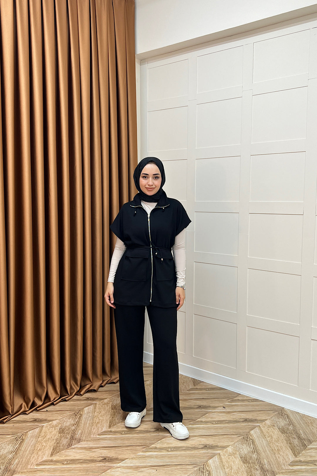 Lia Yelekli Takım Siyah 2023-SIYAH