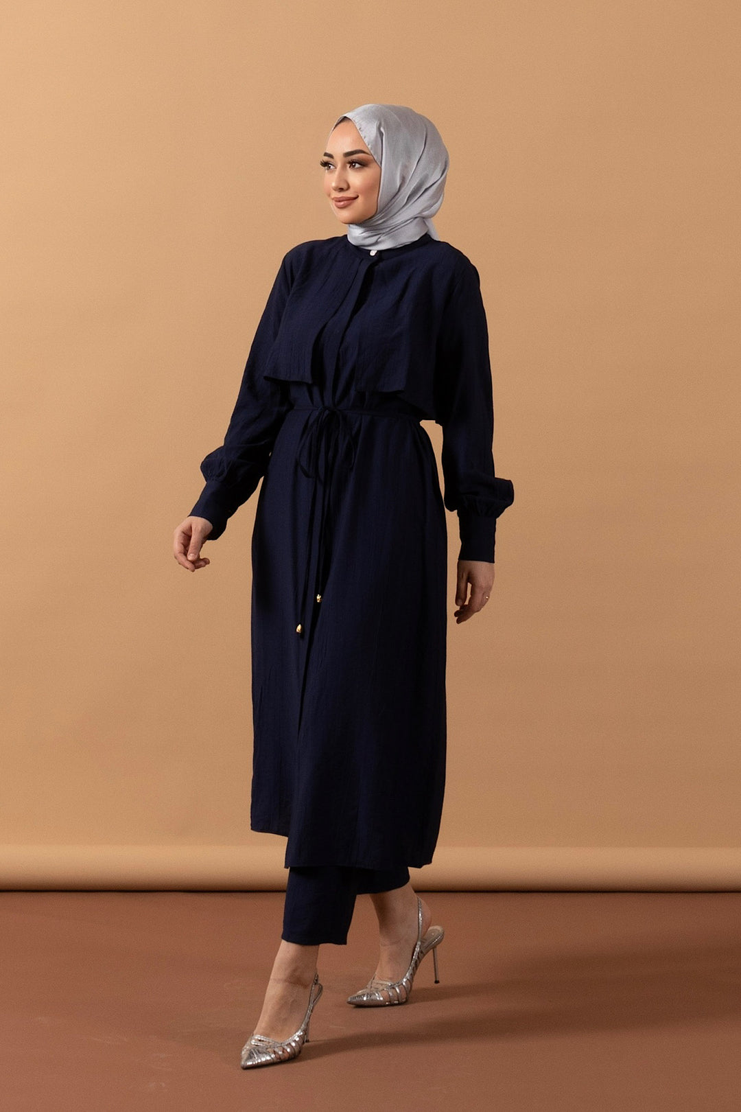 Göğüs Detay Kuşaklı İkili Takım Lacivert 8378-LACIVERT