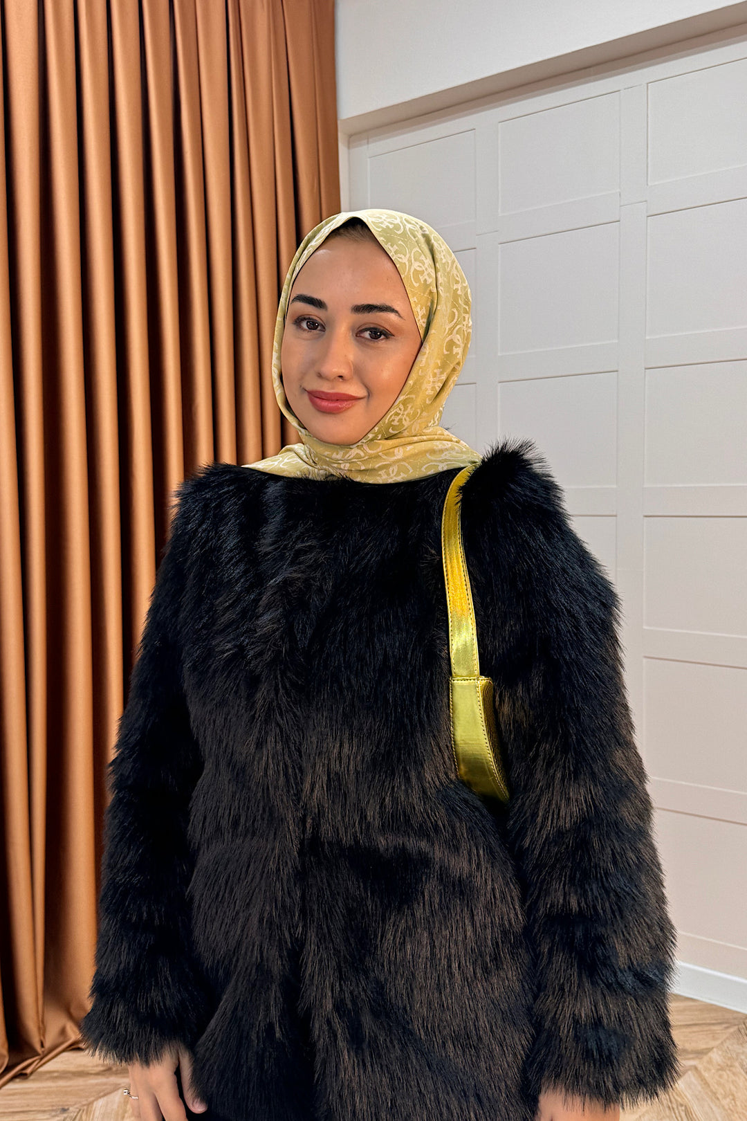 Divine Kürk Kaban Siyah 5524-SIYAH