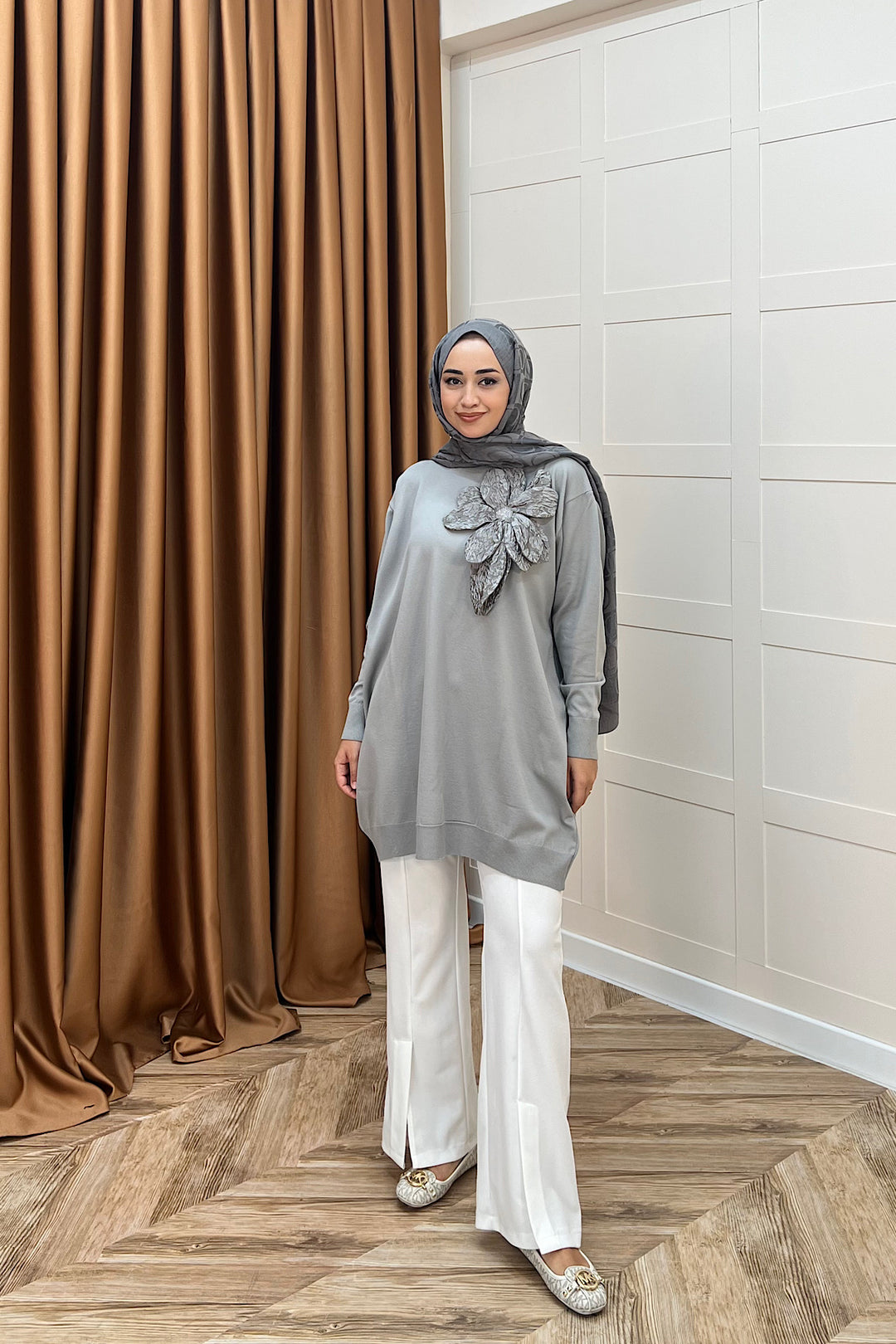 Merserize Çiçekli Triko Tunik Gri 2550-GRI
