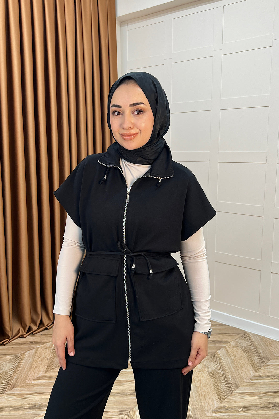 Lia Yelekli Takım Siyah 2023-SIYAH