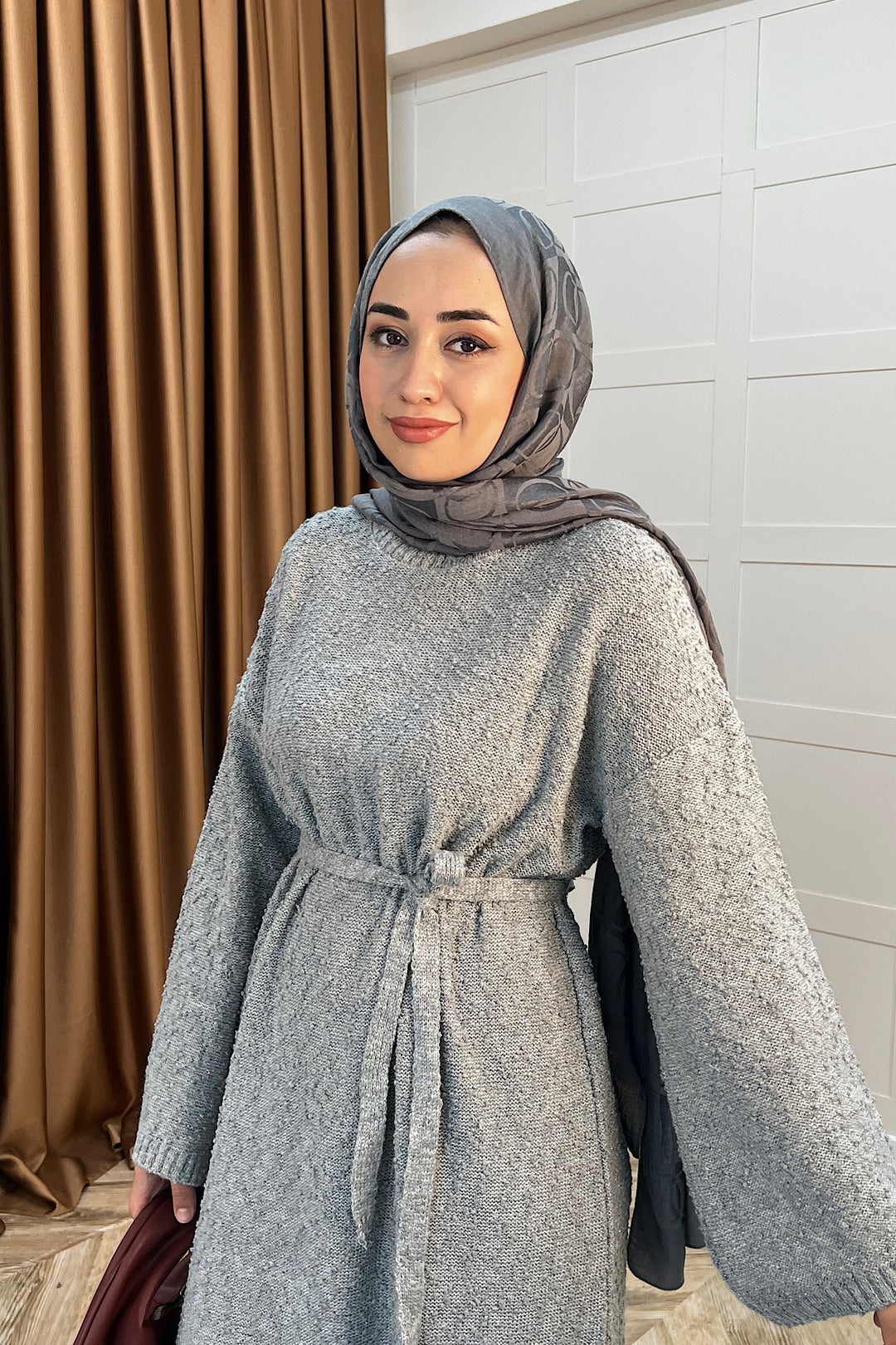 Yumoş Sim Karışımlı Salaş Triko Elbise Gri 252500-GRI