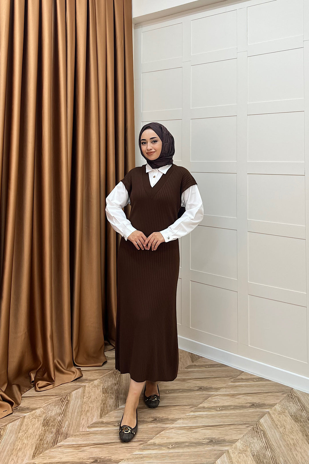 Kol Yaka Gömlekli Triko Elbise Kahverengi 25120-KAHVERENGI