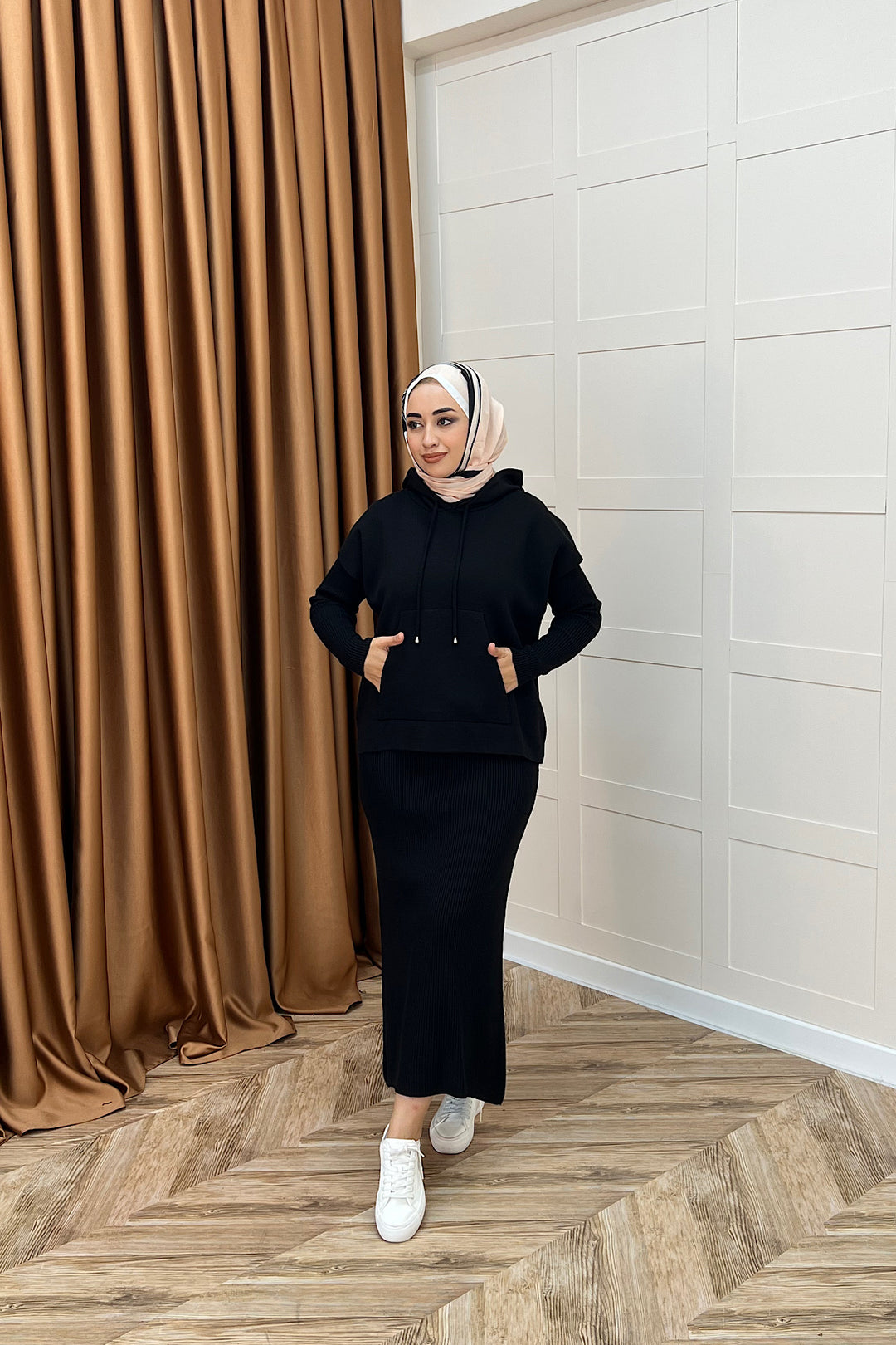 Üst Kapüşonlu İkili Triko Elbise Siyah 25290-SIYAH