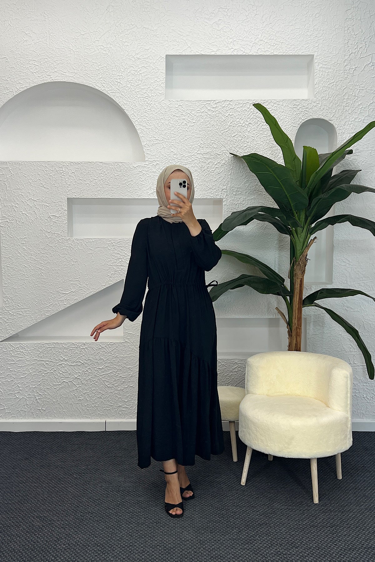 Beli Lastikli Linda Elbise Siyah 3852-SIYAH