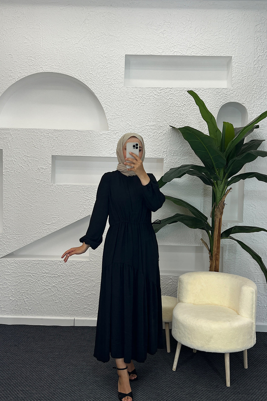 Beli Lastikli Linda Elbise Siyah 3852-SIYAH