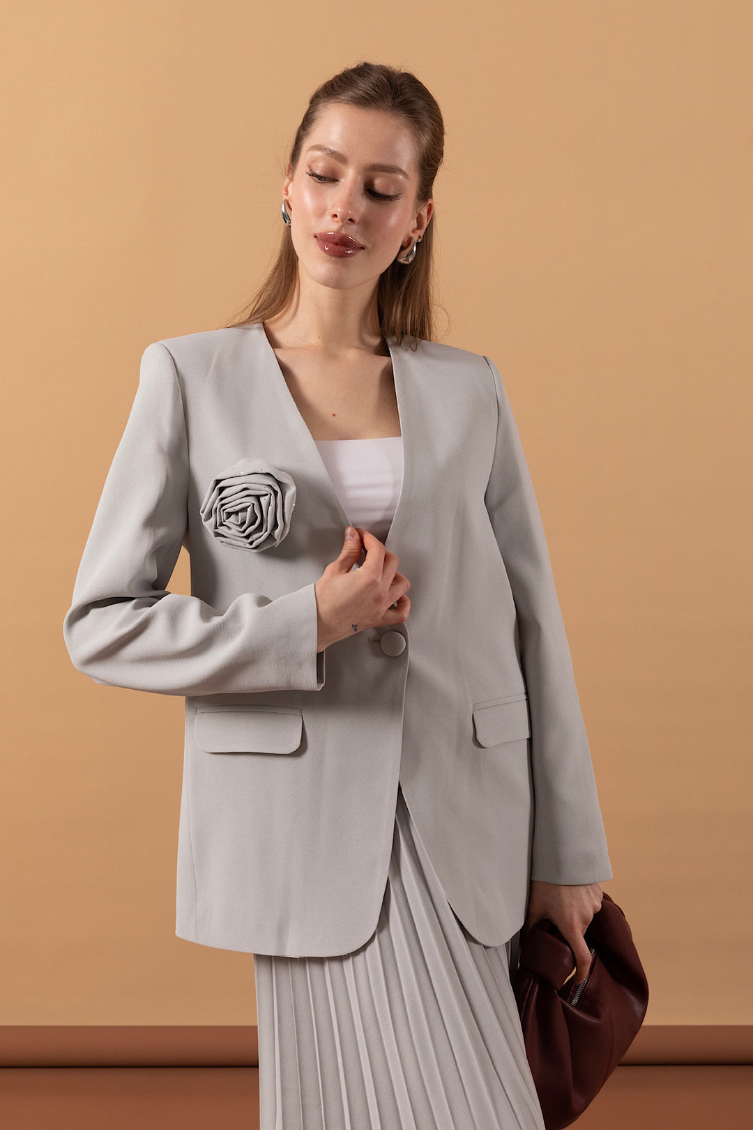 Eteği Piliseli Broş Detay Takım Taş 2031-TAS