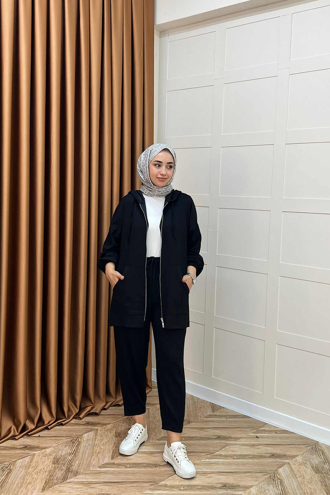 Kanguru Cepli Fermuarlı Takım Siyah 2014-SIYAH