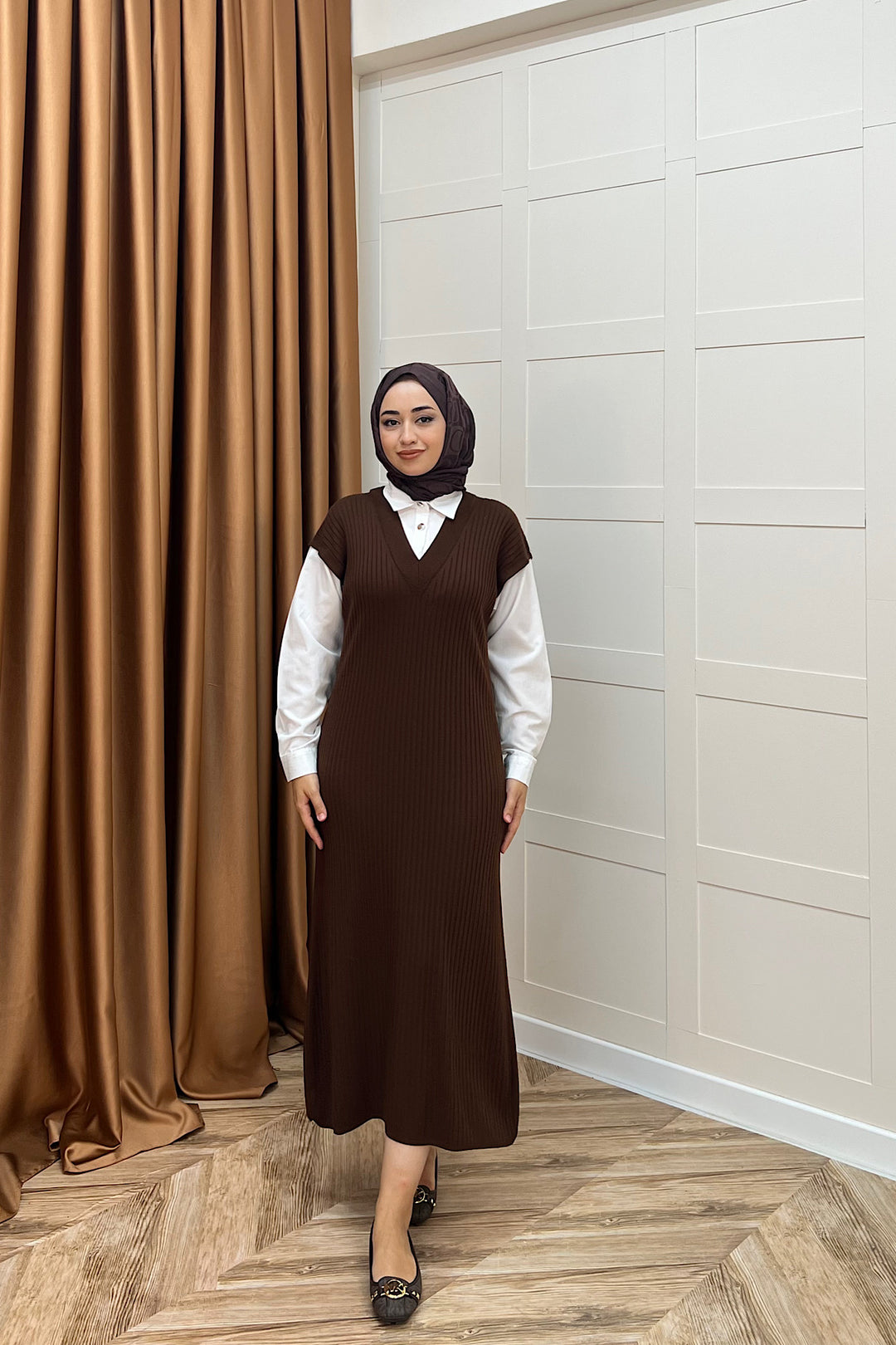 Kol Yaka Gömlekli Triko Elbise Kahverengi 25120-KAHVERENGI