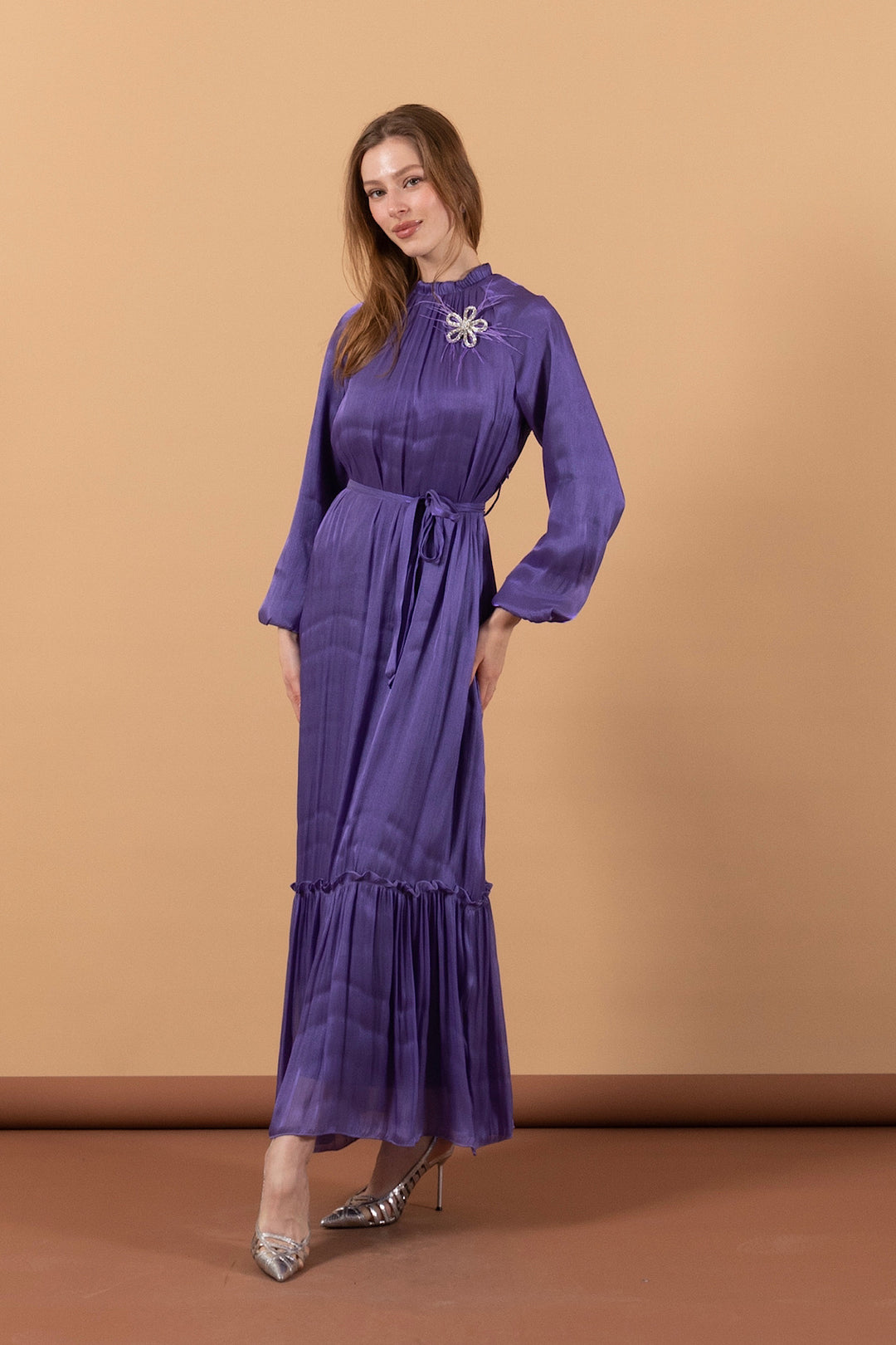 Broş Detay İpek Elbise Mor 4979-MOR