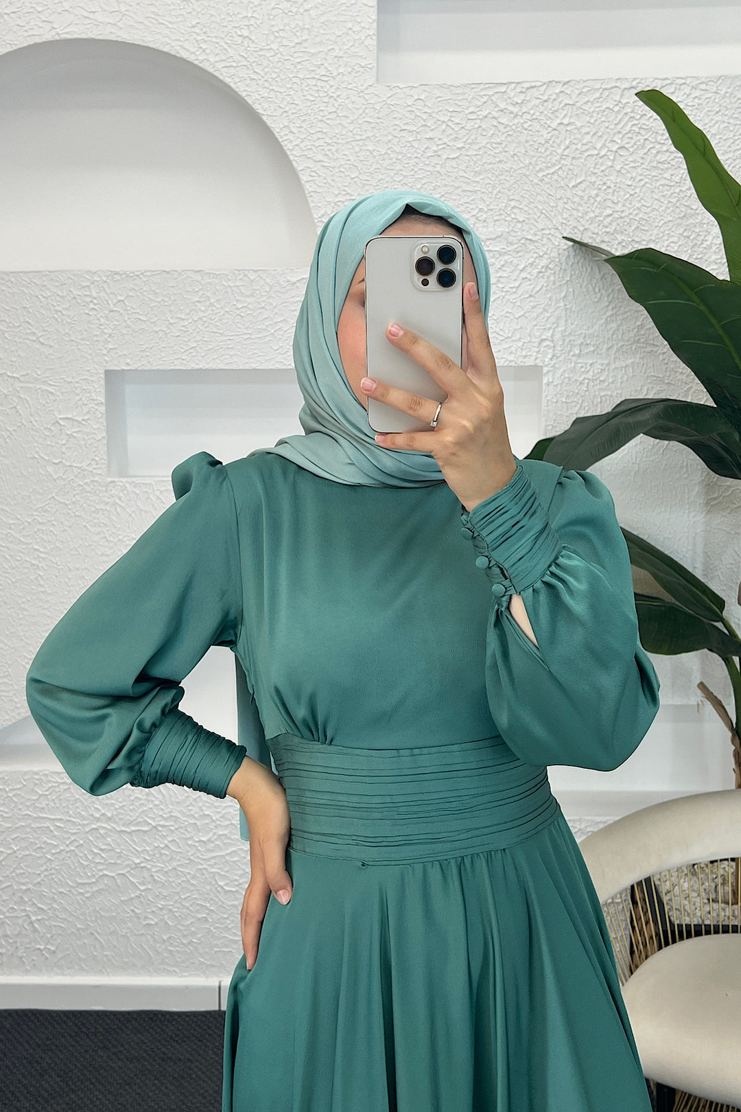 Beli Piliseli Saten Abiye Yeşil 04340-YESIL