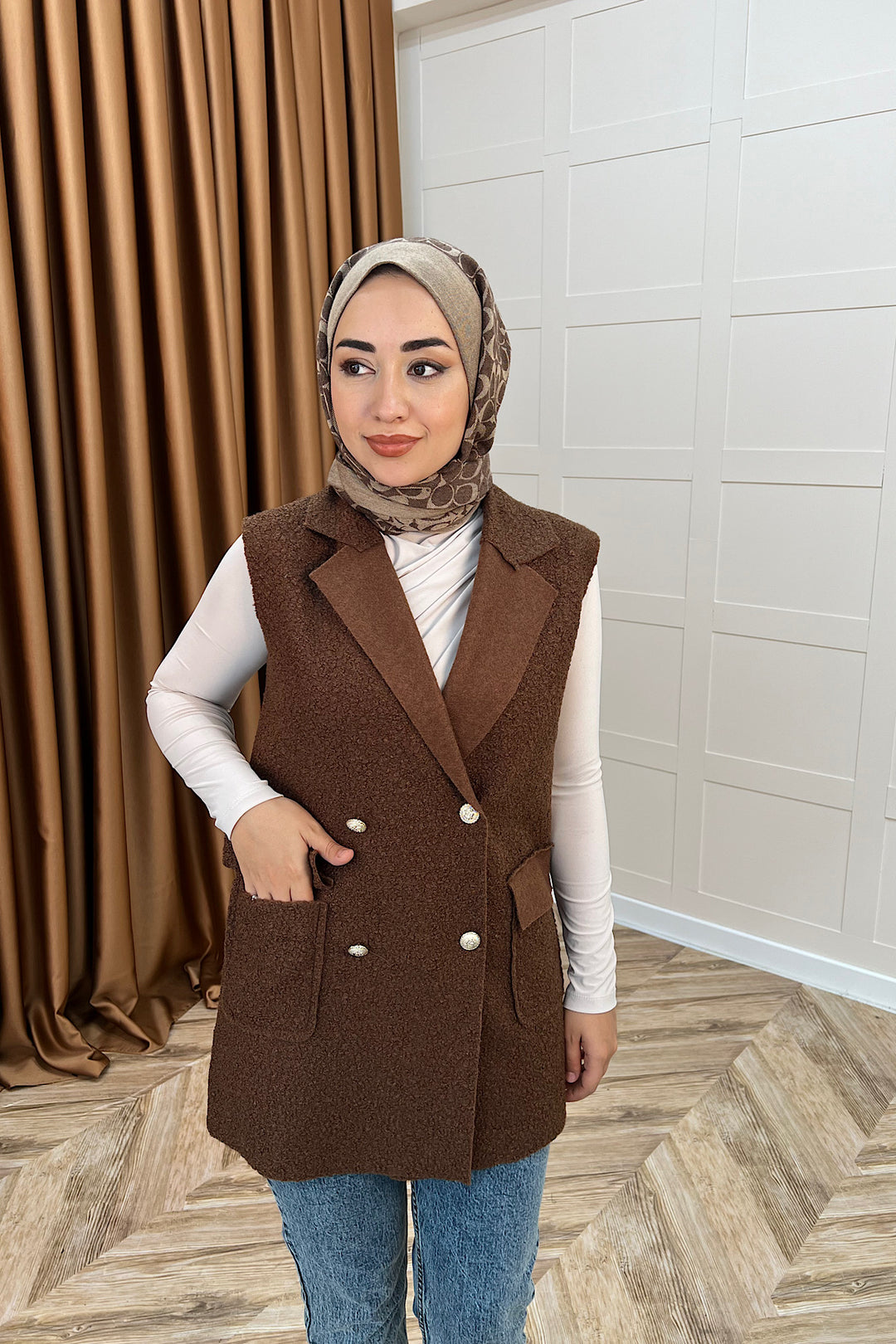 Maya Kısa Yelek Kahverengi 7889-KAHVERENGI
