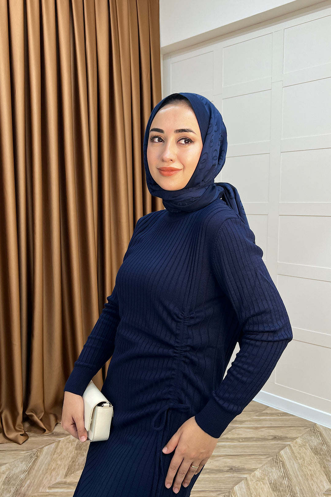 Yandan Büzgülü Triko Elbise Lacivert 24870-LACIVERT