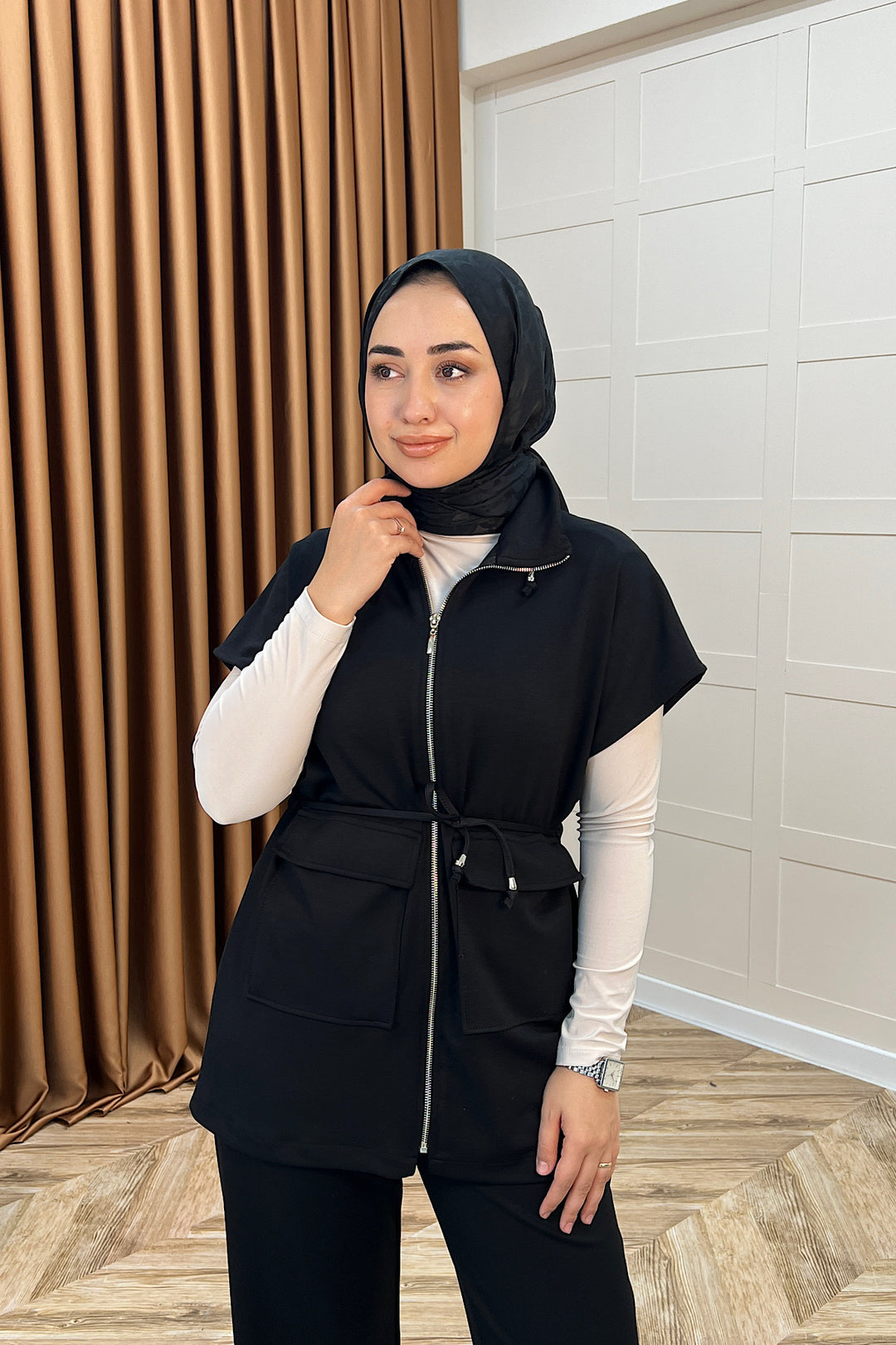 Lia Yelekli Takım Siyah 2023-SIYAH