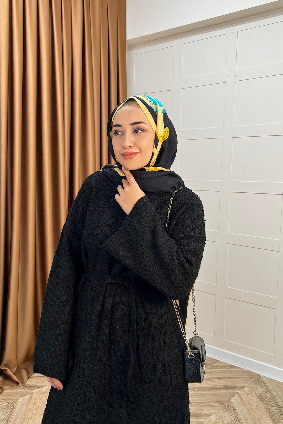 Yumoş Sim Karışımlı Salaş Triko Elbise Siyah 252500-SIYAH