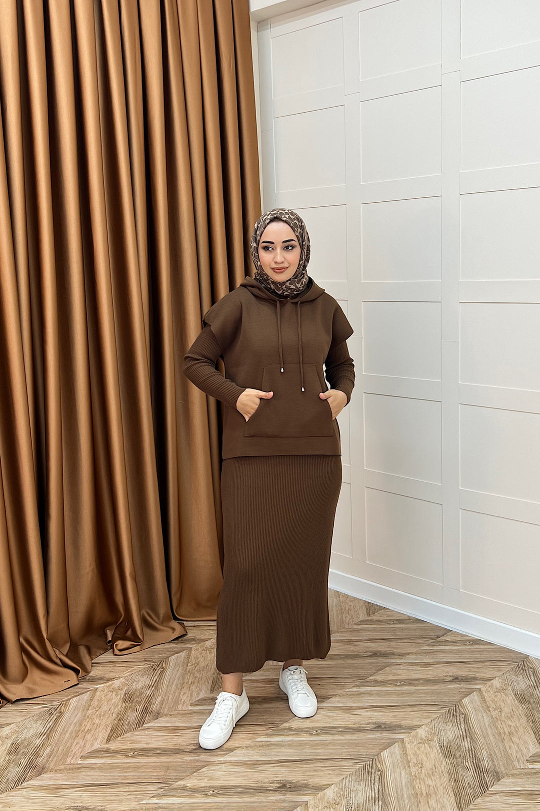 Üst Kapüşonlu İkili Triko Elbise Kahverengi 25290-KAHVERENGI