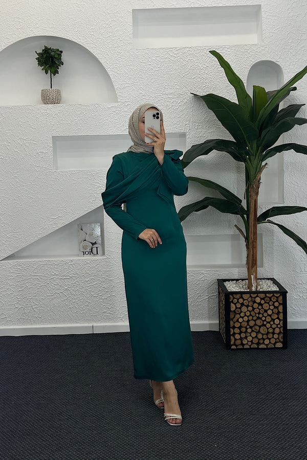 Degaje Detay Saten Abiye Zümrüt 3026-ZUMRUT