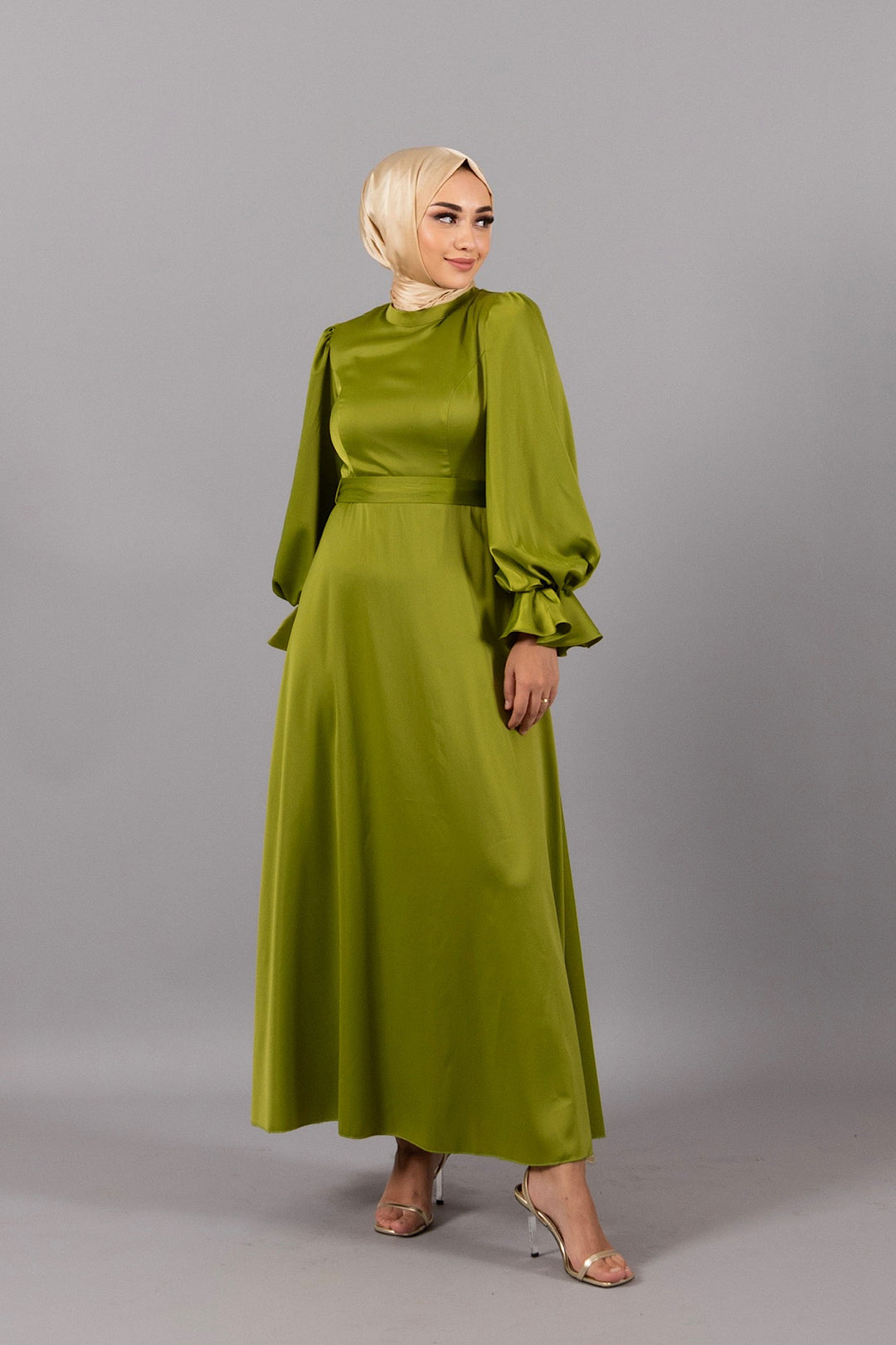 Flora Bilek Detay Saten Abiye Yağ Yeşili 4978-YAGYESILI