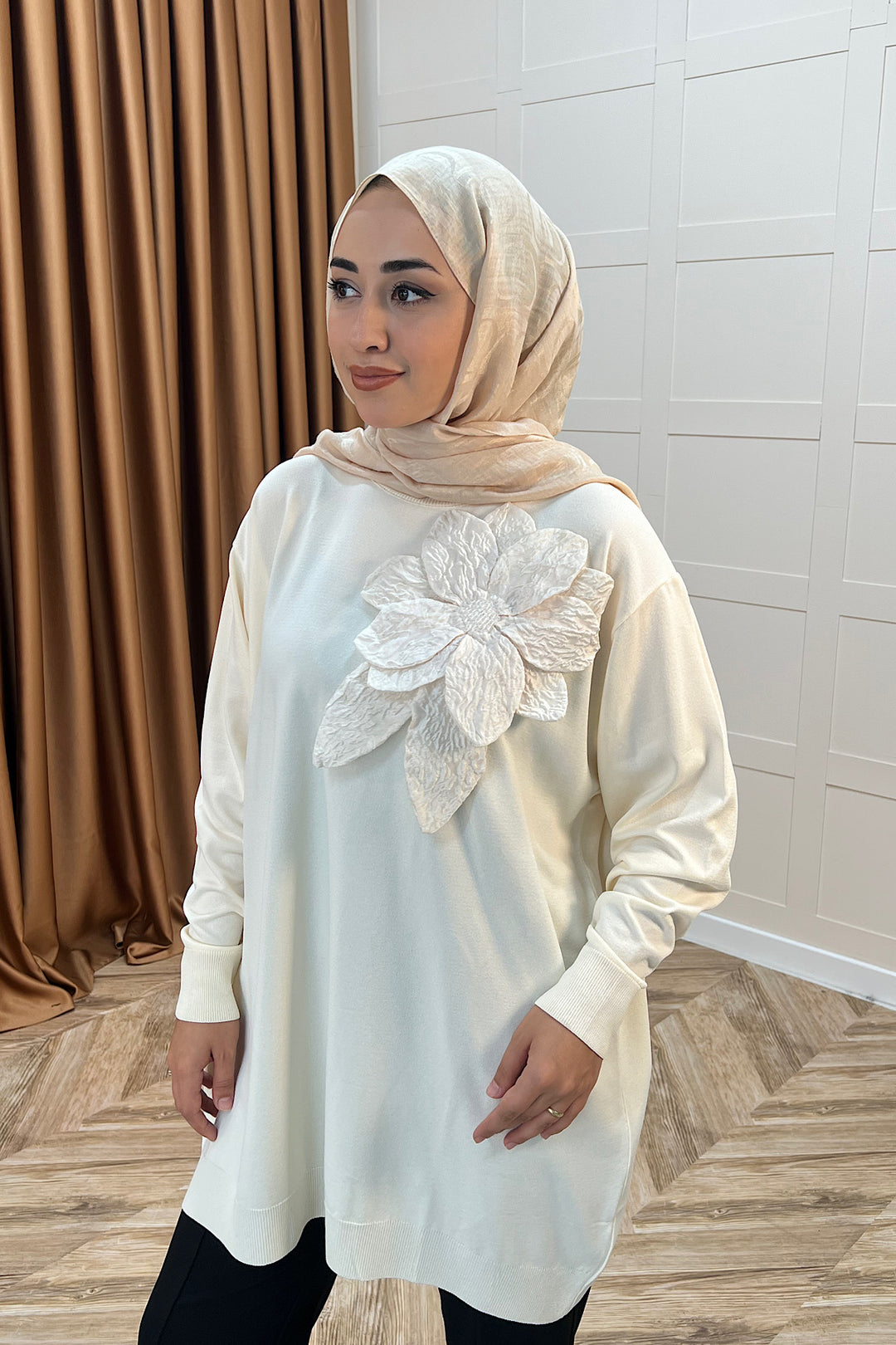 Merserize Çiçekli Triko Tunik Krem 2550-KREM