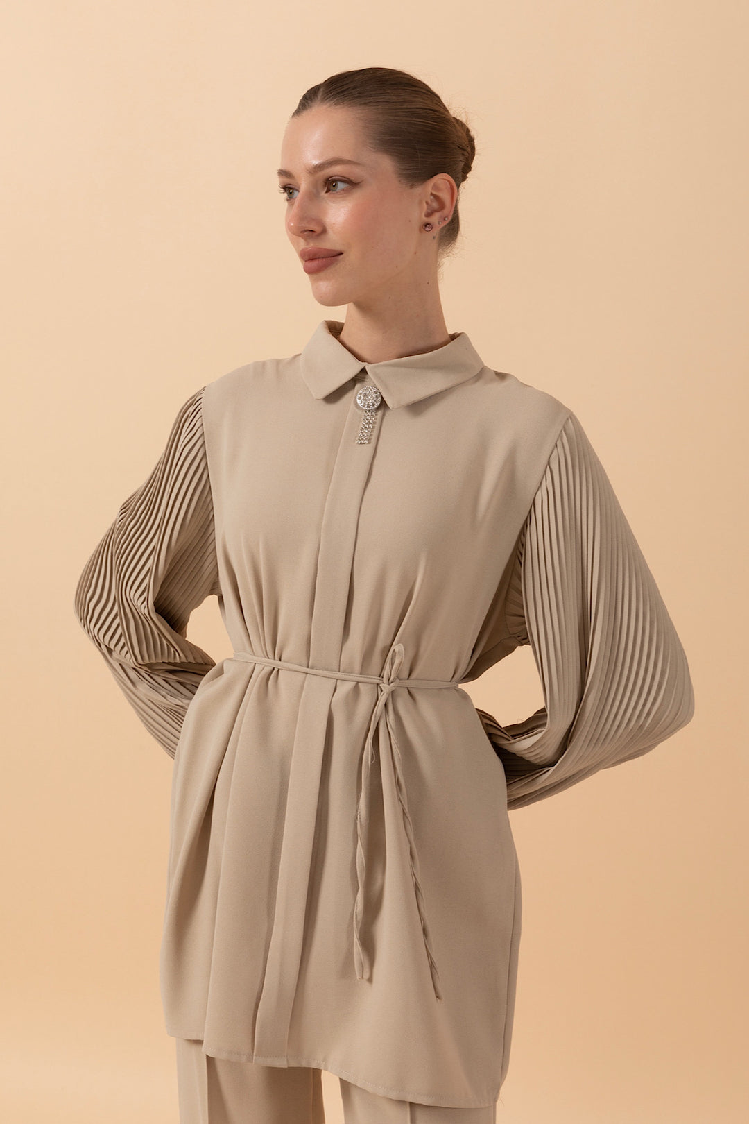 Kol Pilise Detay Broşlu Takım Taş 1976-TAS