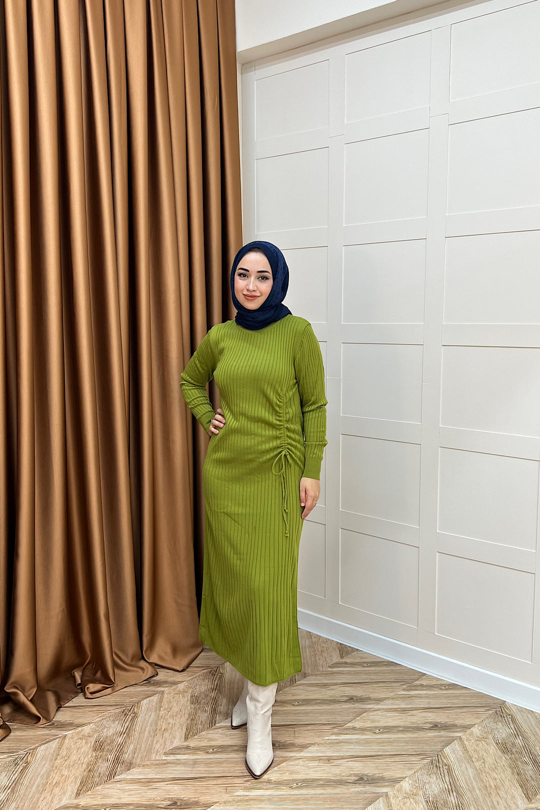 Yandan Büzgülü Triko Elbise Yağ Yeşili 24870-YAGYESILI