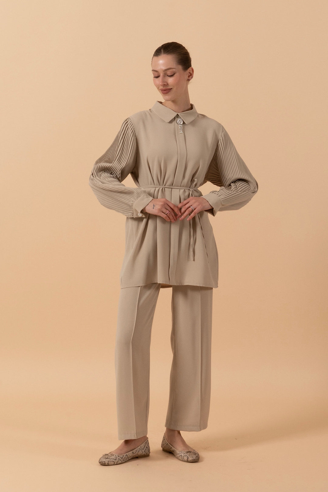 Kol Pilise Detay Broşlu Takım Taş 1976-TAS