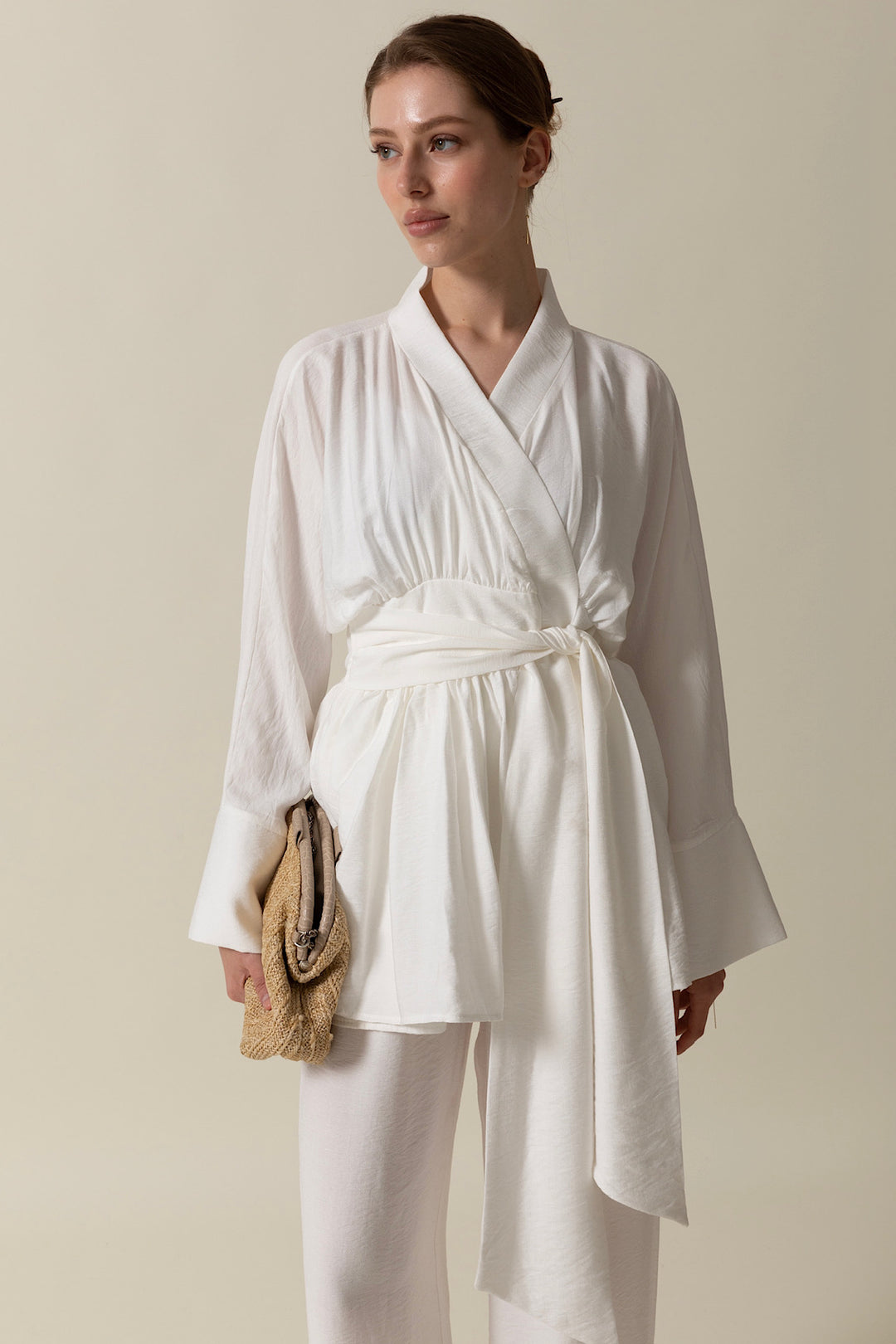 Arya İkili Takım Beyaz 2111-BEYAZ