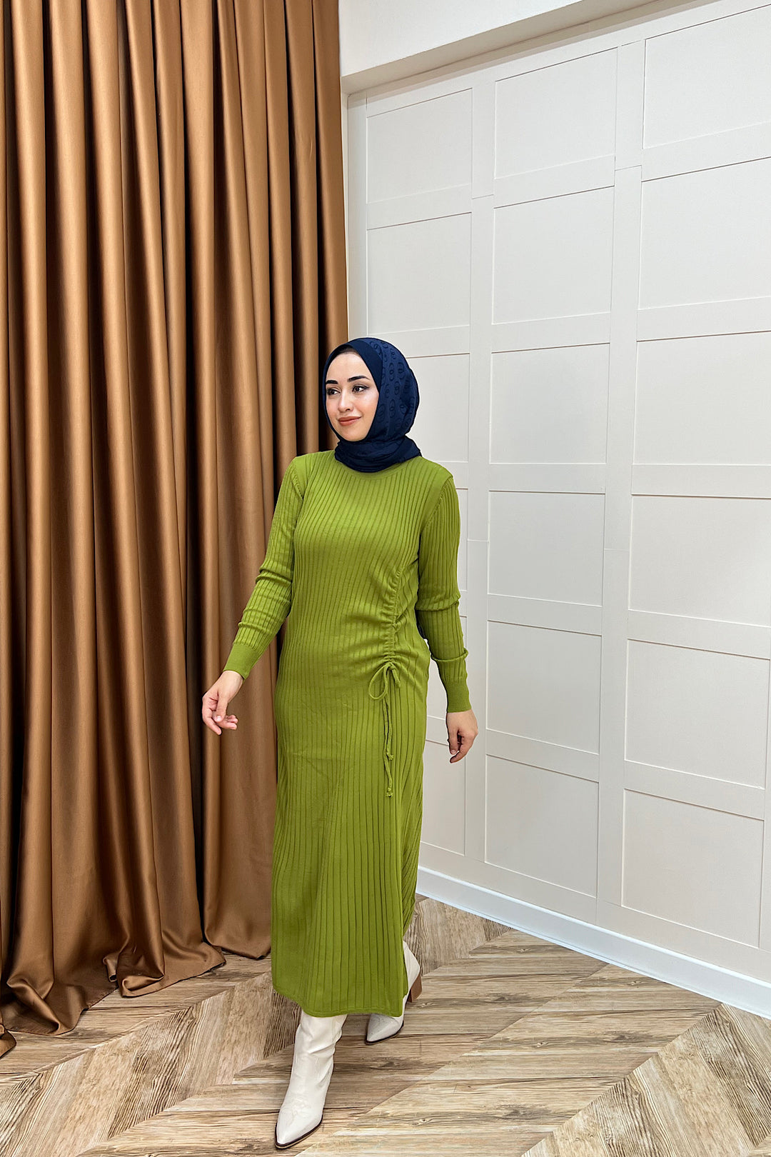 Yandan Büzgülü Triko Elbise Yağ Yeşili 24870-YAGYESILI