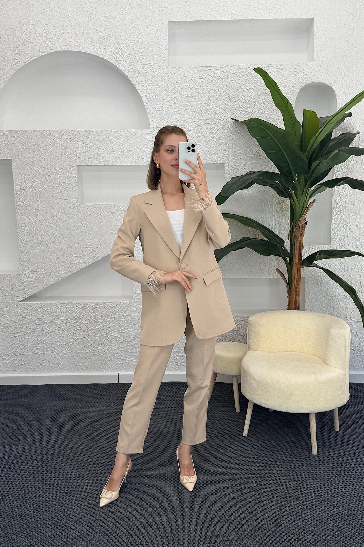 Bilek Tüy Detay Blazer Ceketli Takım Taş 6161-TAS