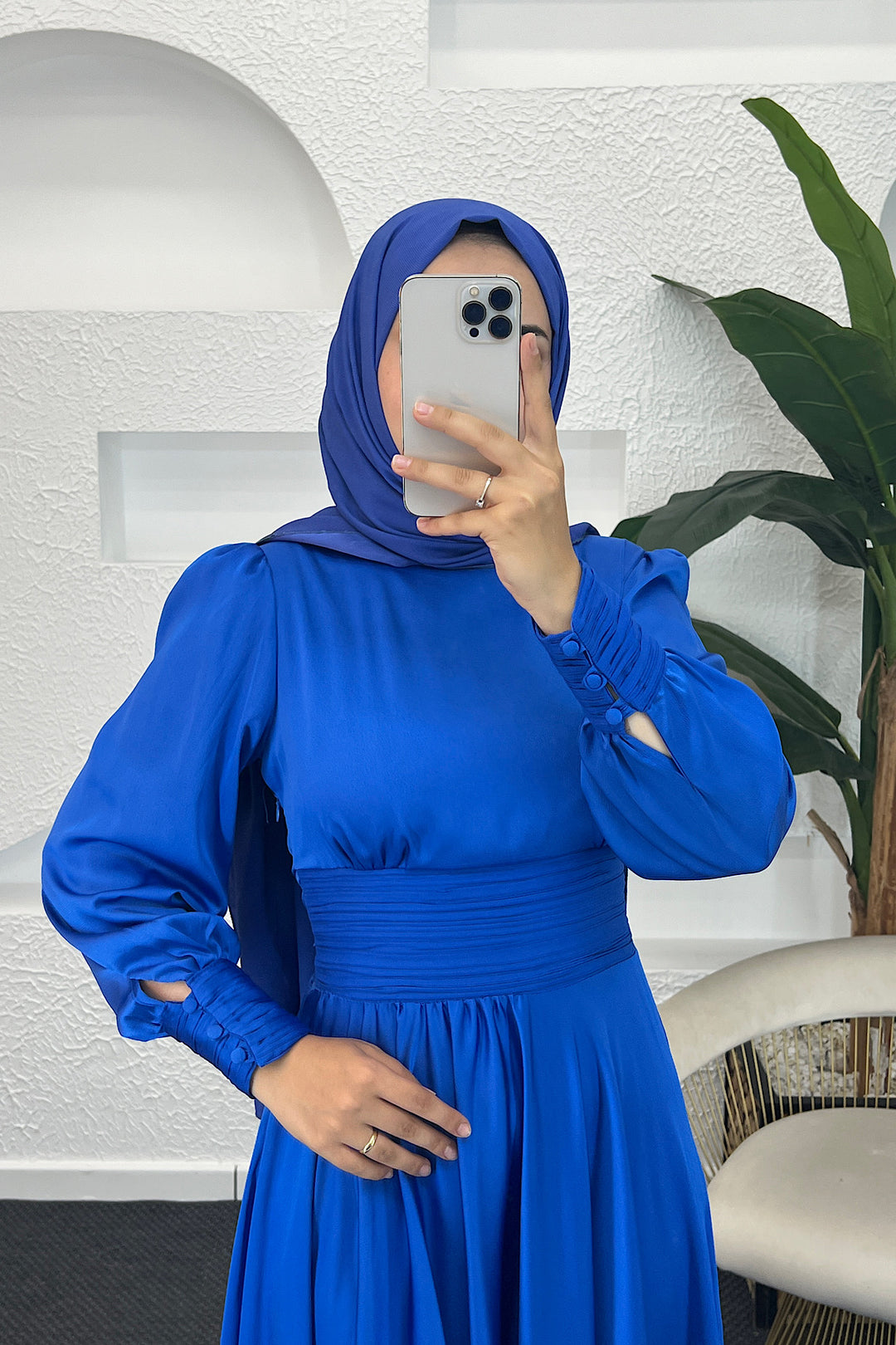 Beli Piliseli Saten Abiye Saks 04340-SAKS