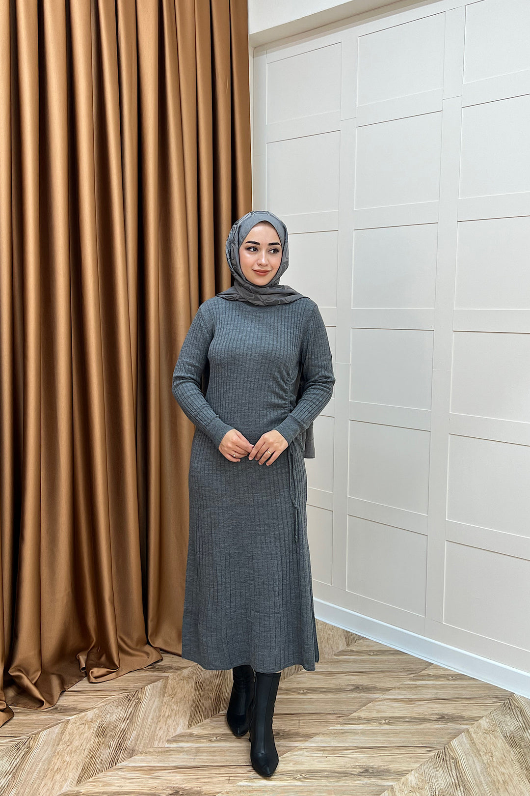 Yandan Büzgülü Triko Elbise Gri 24870-GRI