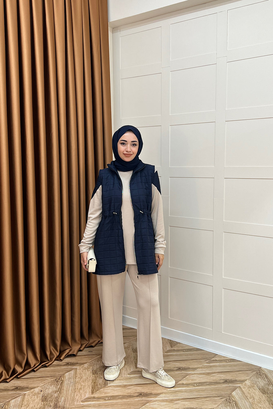 Armoni Kapitone Yelekli Üçlü Takım Lacivert 6015-LACIVERT