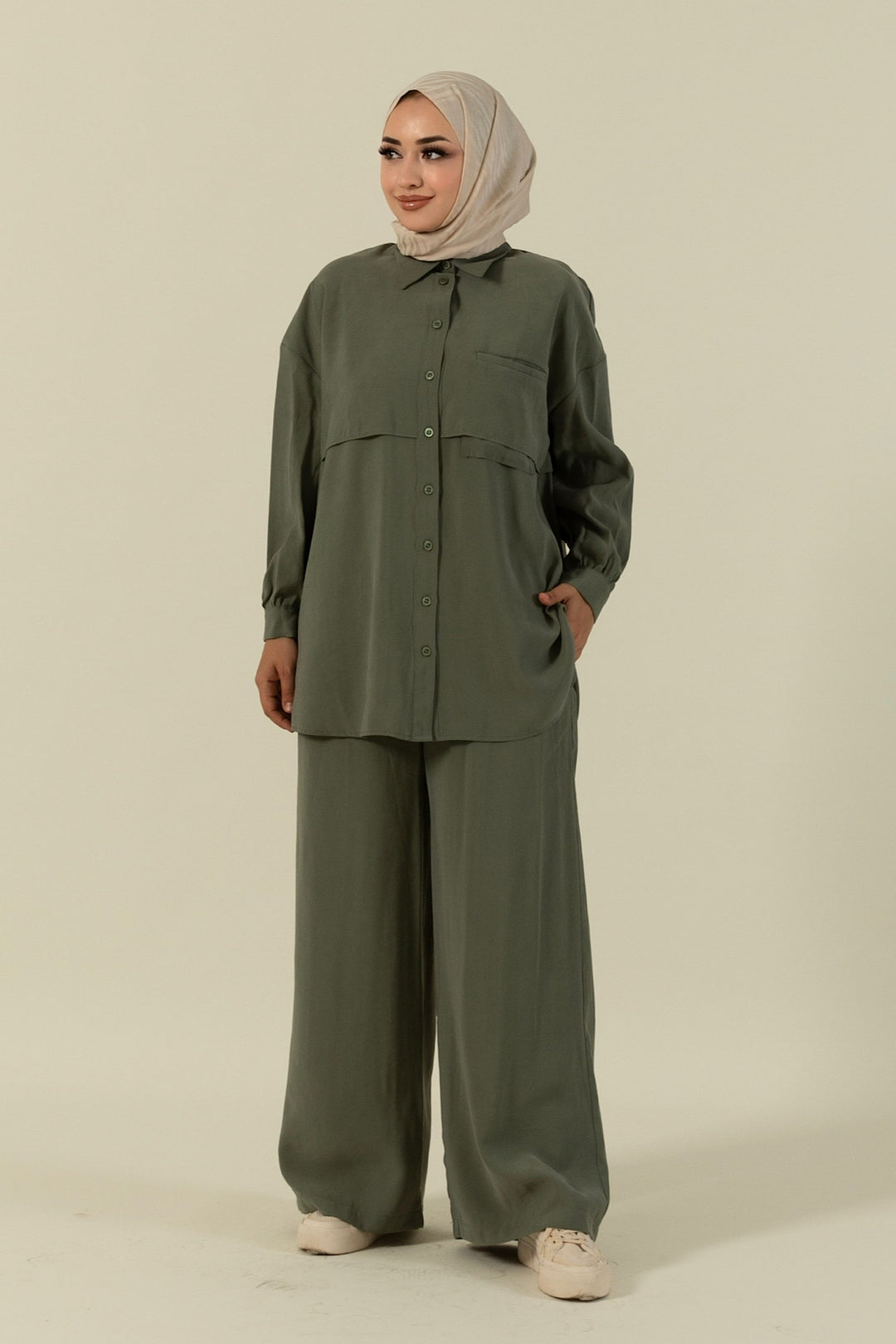 Berlin İkili Cupra Takım Zümrüt 2034-ZUMRUT