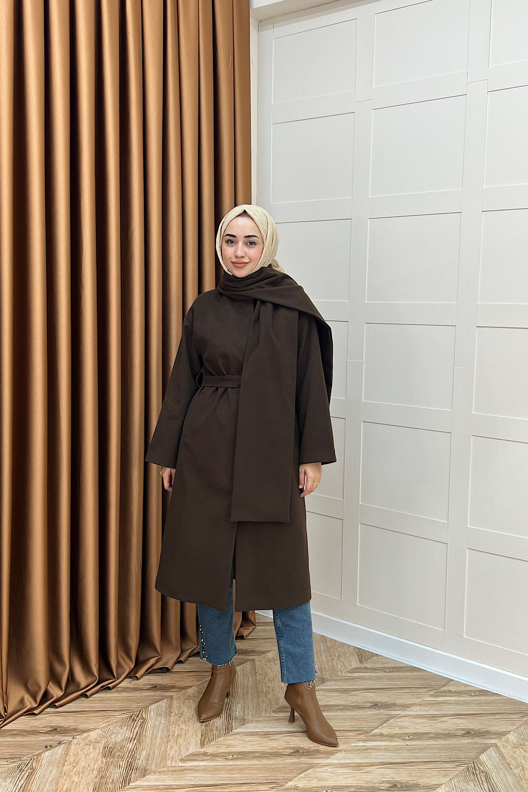 Siena Atkı Detay Kaşe Kaban Kahverengi 5530-KAHVERENGI