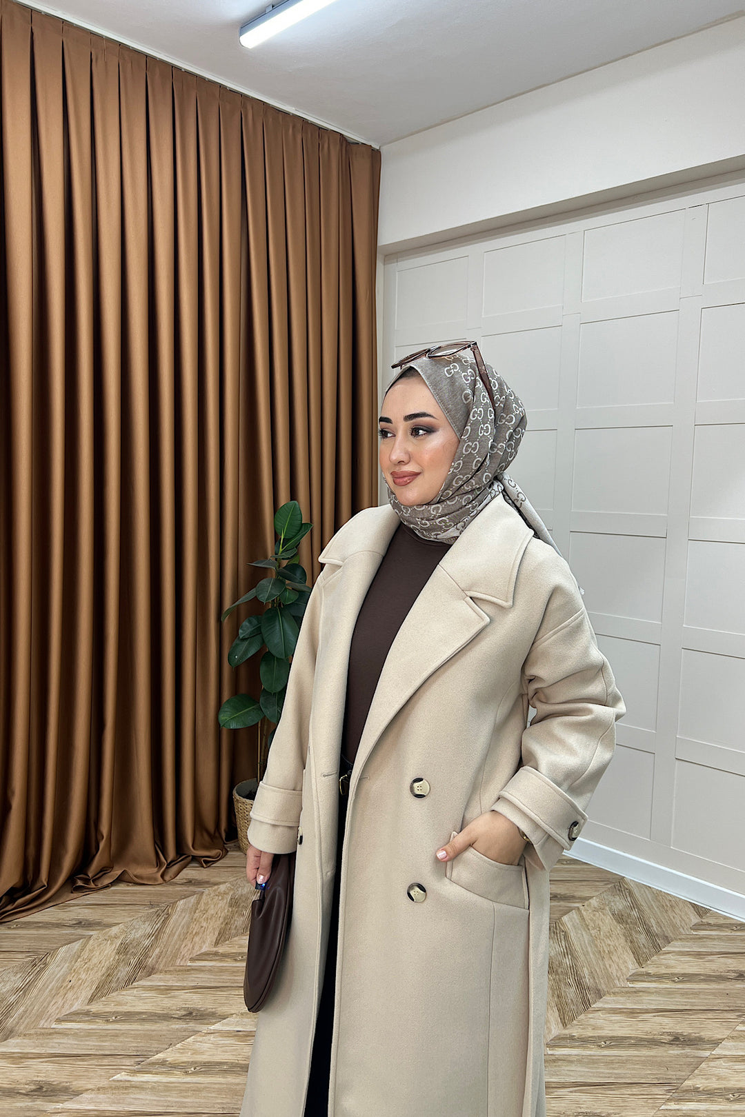 Lara Kuşaklı Kaşe Kaban Taş 5541-TAS