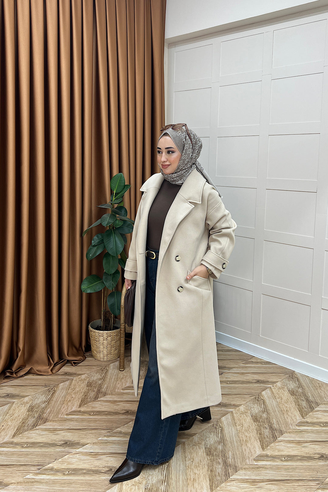 Lara Kuşaklı Kaşe Kaban Taş 5541-TAS