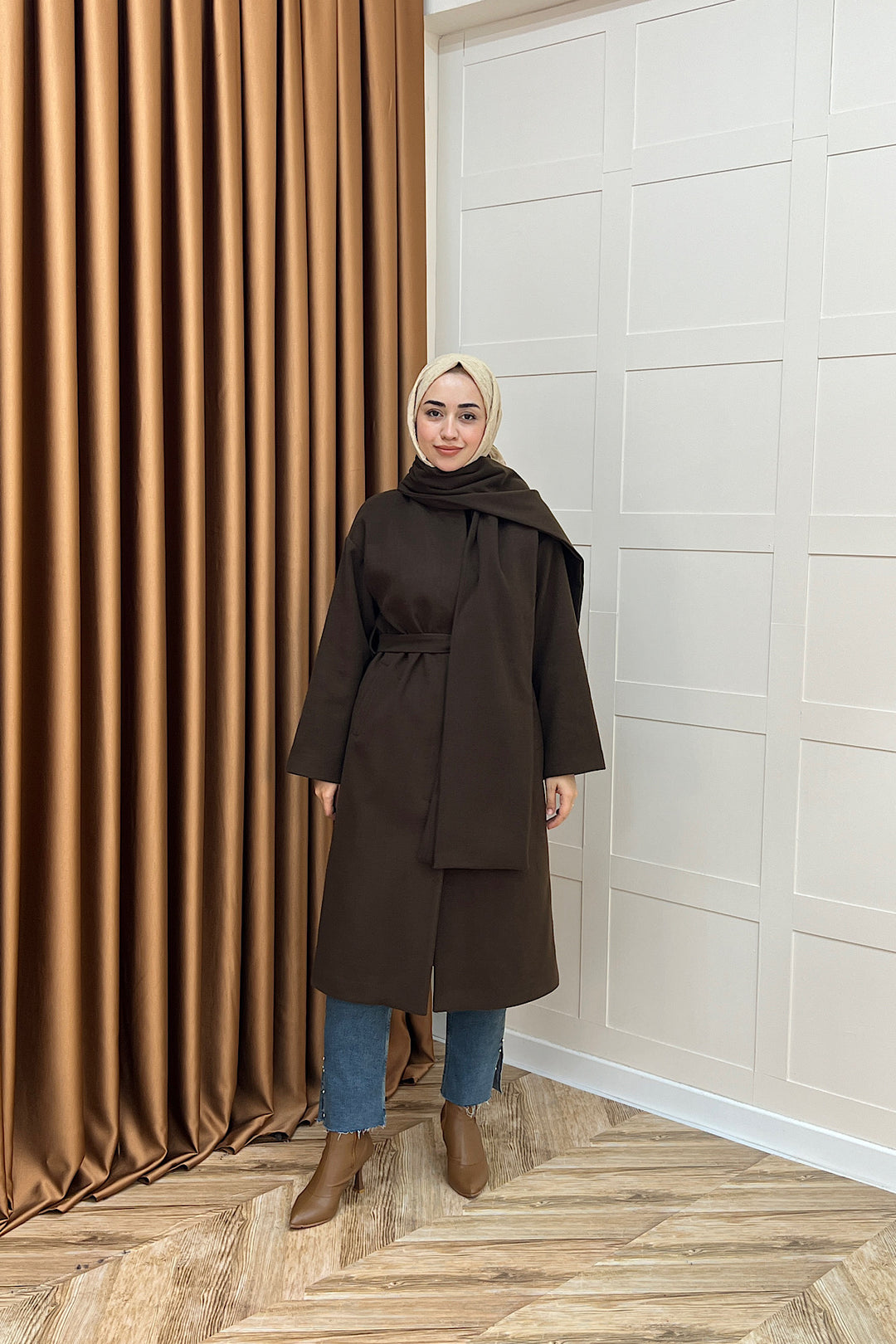 Siena Atkı Detay Kaşe Kaban Kahverengi 5530-KAHVERENGI