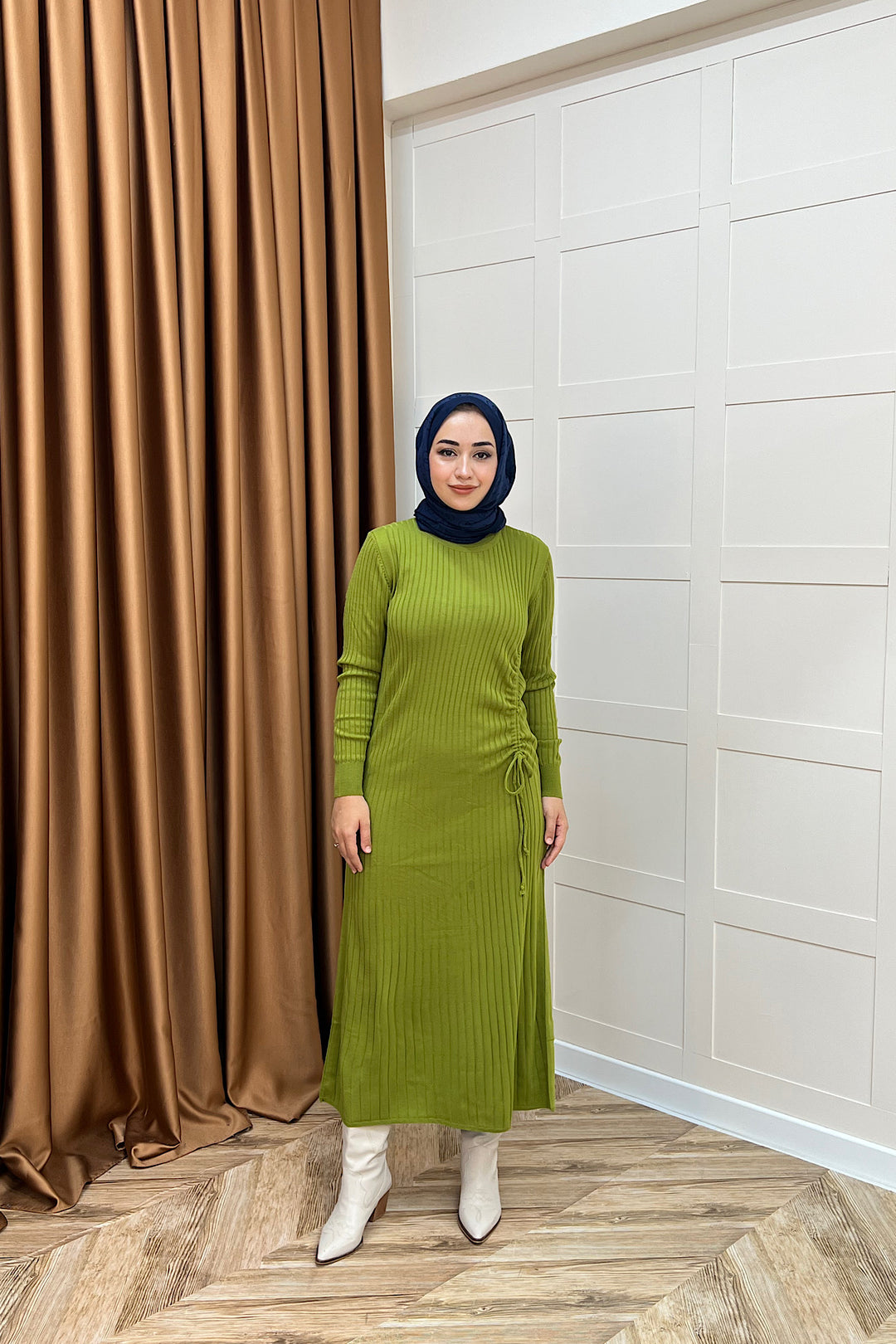 Yandan Büzgülü Triko Elbise Yağ Yeşili 24870-YAGYESILI