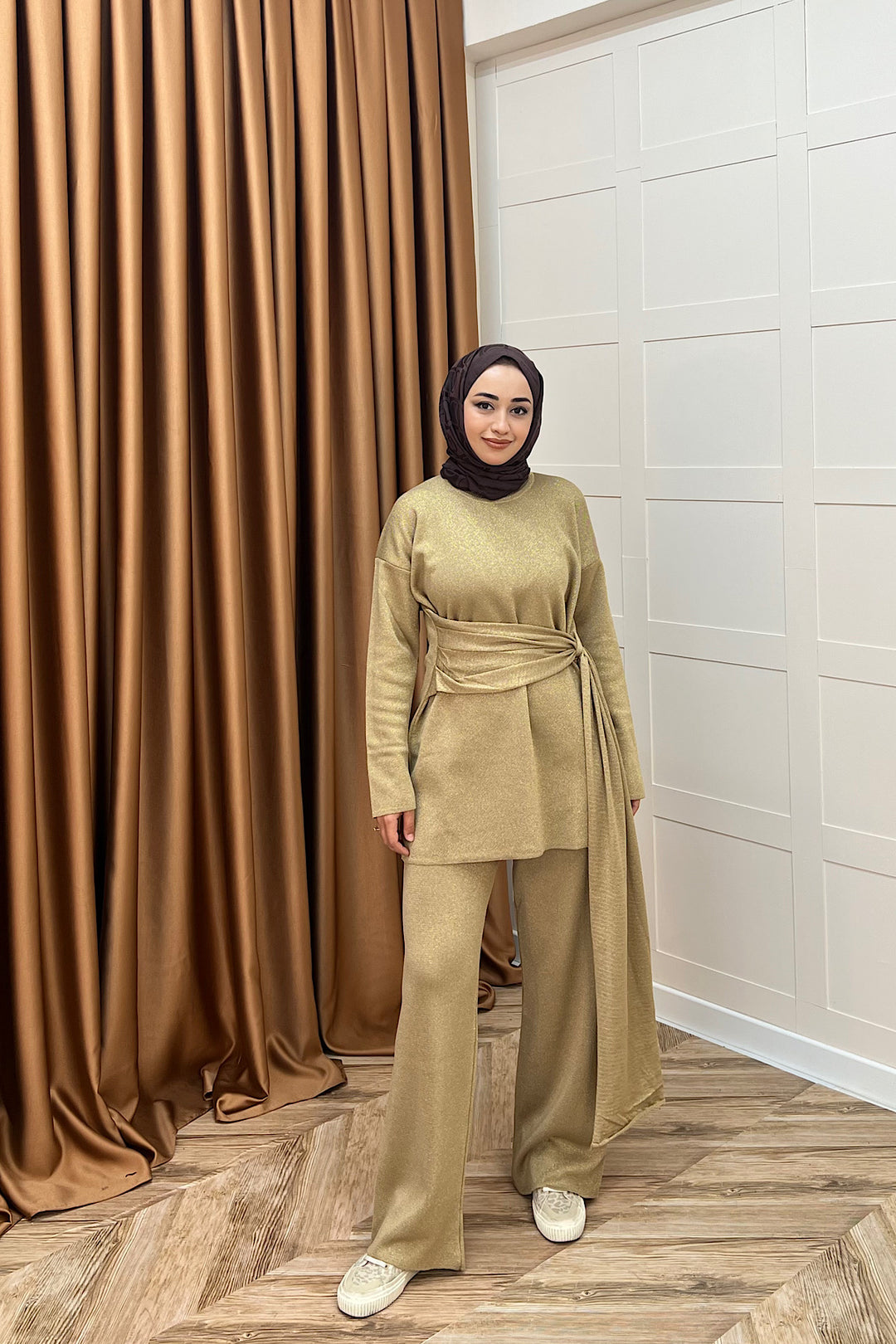 Yakamoz Şal Detay Simli Triko Takım Camel 25280-CAMEL