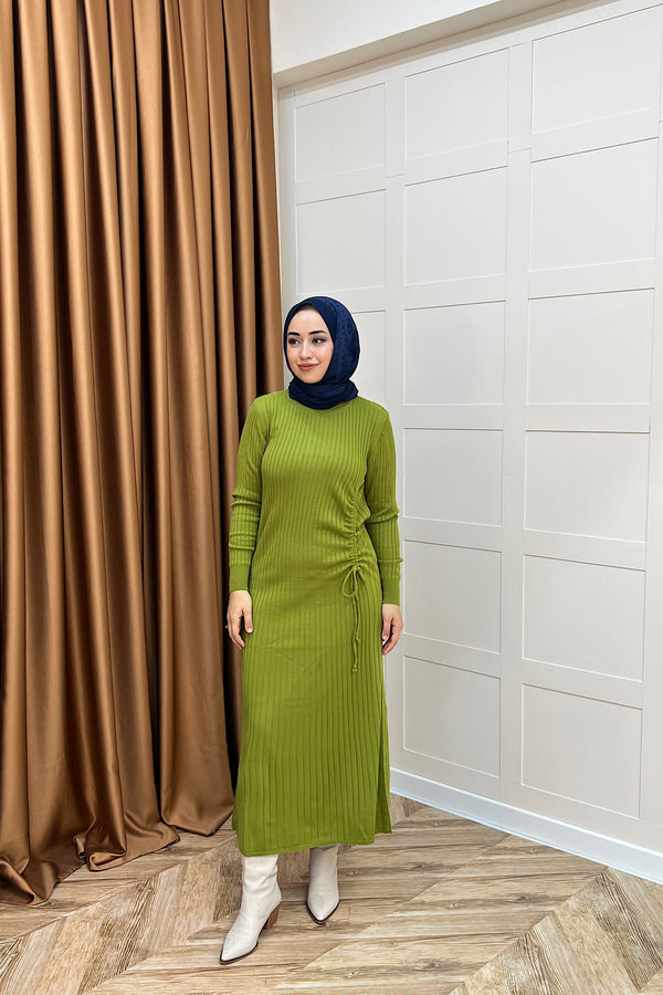 Yandan Büzgülü Triko Elbise Yağ Yeşili 24870-YAGYESILI