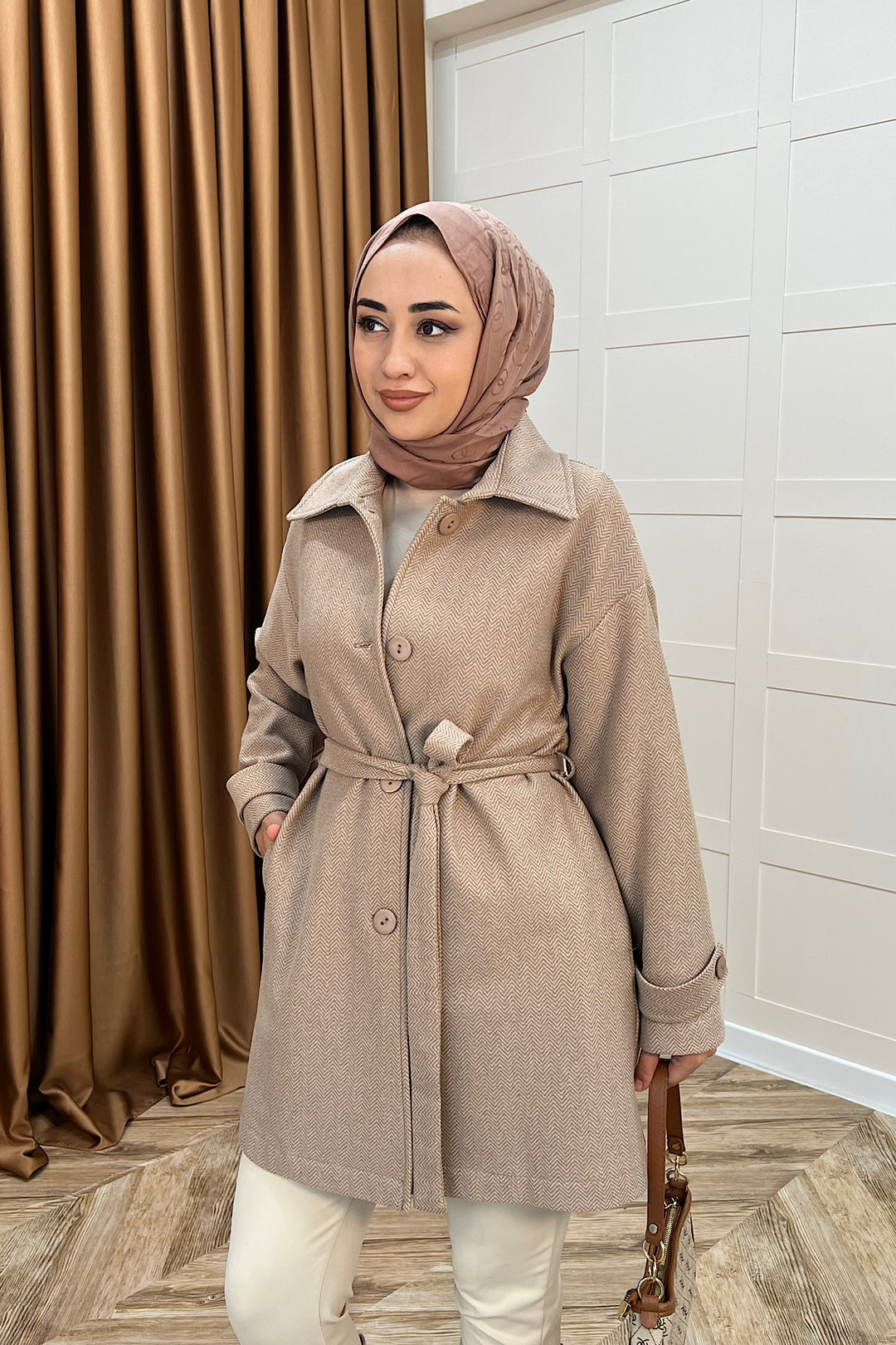 Bensu Kuşaklı Kaşe Kaban Kahverengi 5518-KAHVERENGI