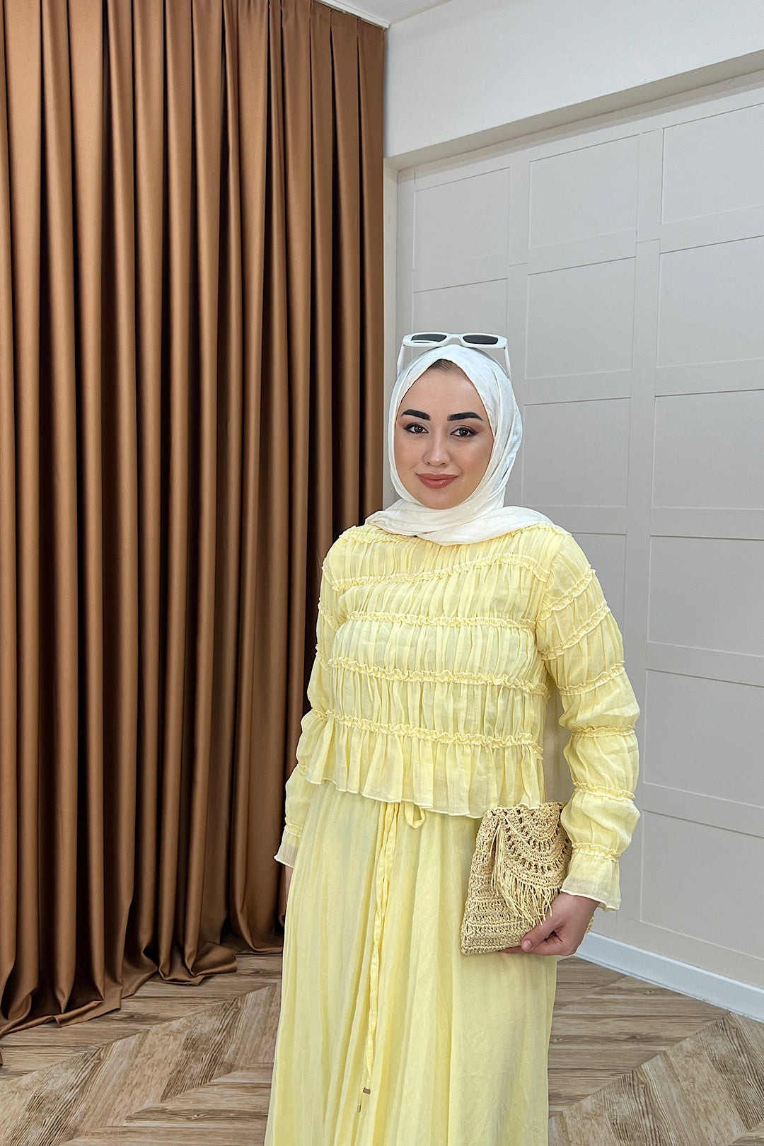 Lares Etekli Takım Sarı 3236-SARI