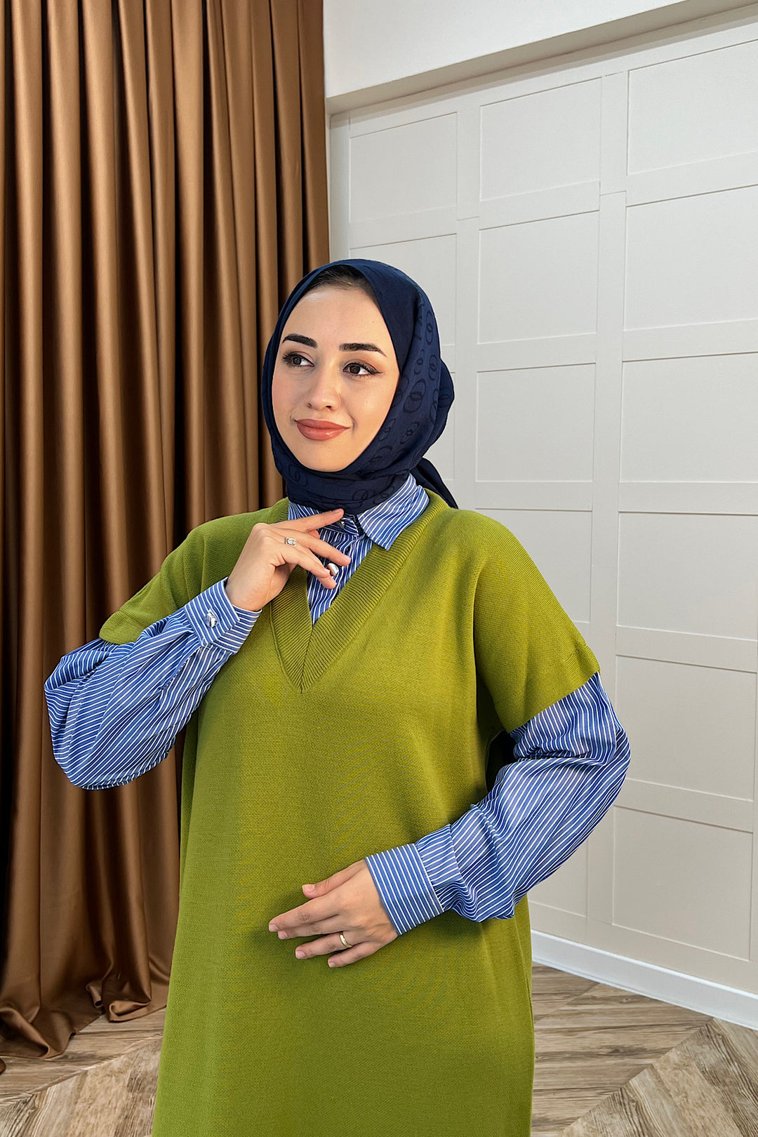 Samira Gömlek Detaylı Triko Elbise Yağ Yeşili 241110-YAGYESILI