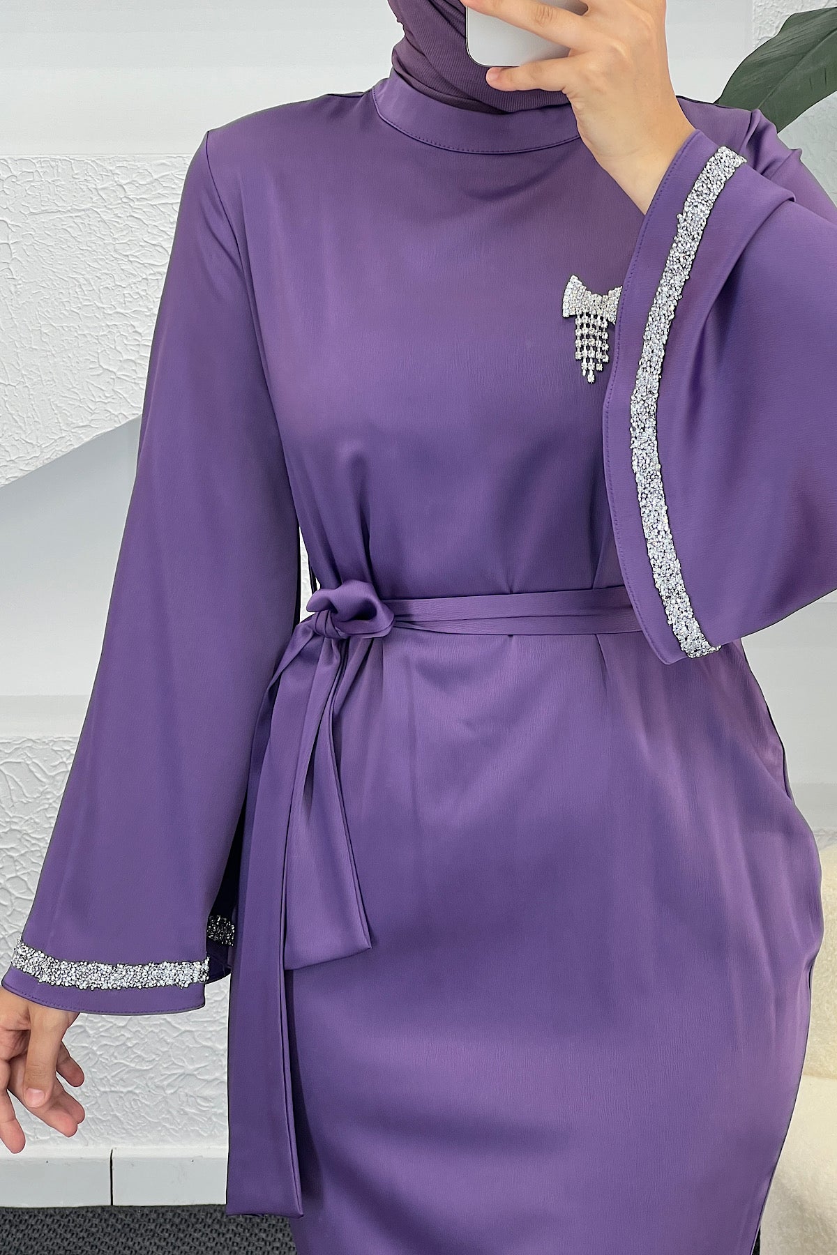 Kolları Taş Detay Saten Abiye Mor 3011-MOR
