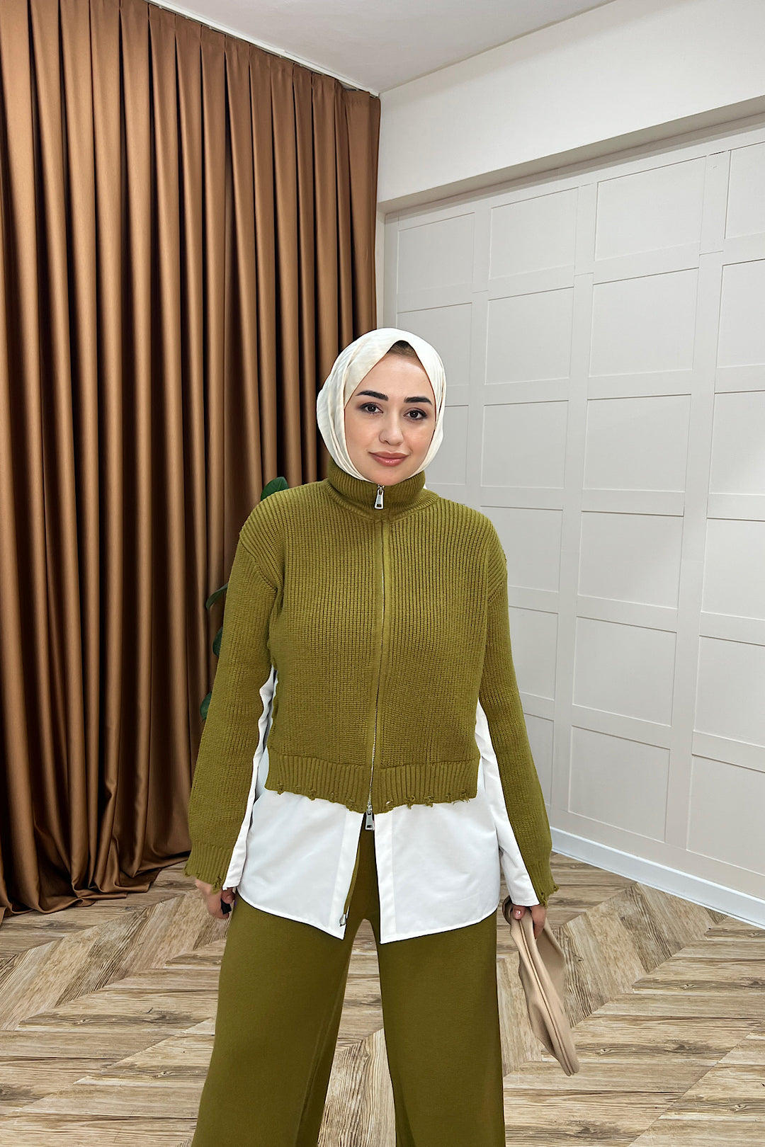 Nora Gömlek Detay İkili Takım Yağ Yeşili 26170-YAGYESILI